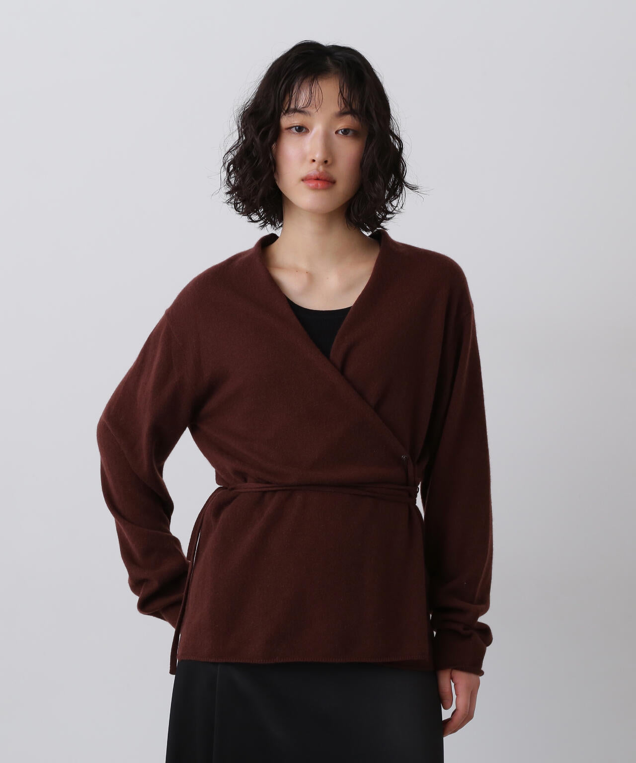 YLEVE / CASHMERE KNIT WRAP CARDIGAN | YLÈVE（イレーヴ） ｜【公式
