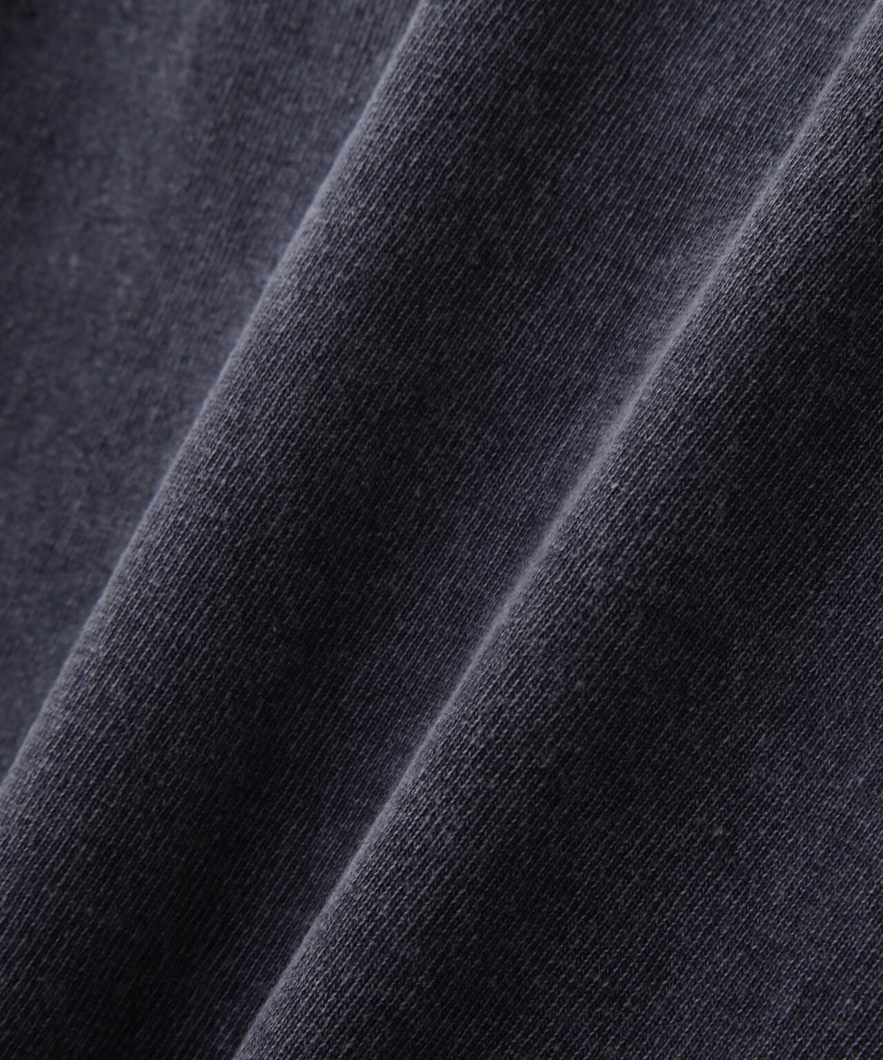 YLÈVE / OPEN END COTTON PIGMENT DYE PULL OVER | YLÈVE（イレーヴ