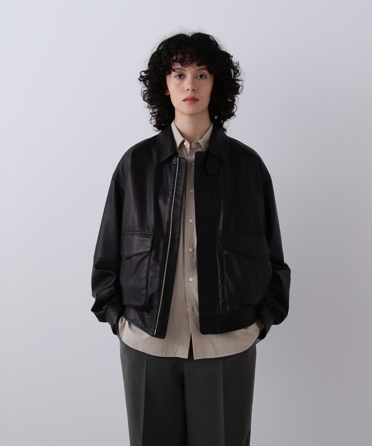 YLÈVE / SHEEP LEATHER ZIP BLOUZON