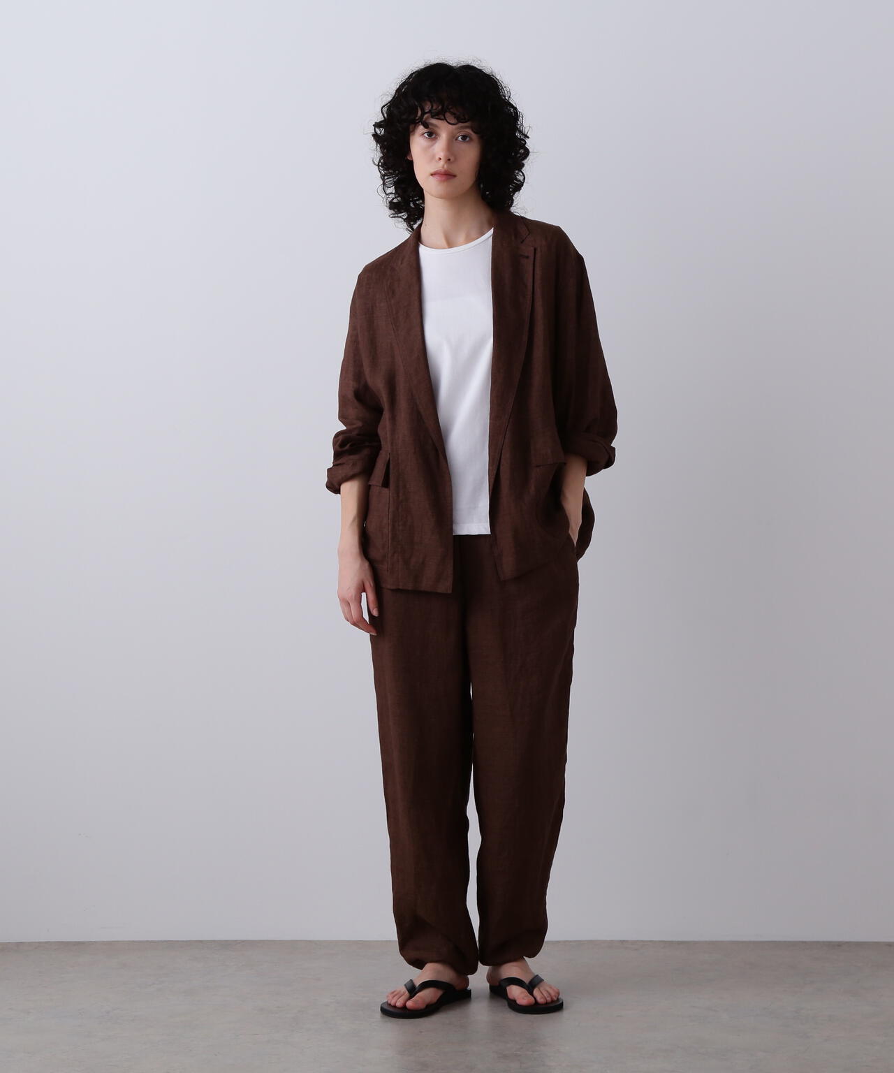 美品 YLEVE リネンポプリンジャケット ブラウン 4 イレーヴ メンズ YLEVE / LINEN POPLIN PANTS | YLÈVE（イレーヴ） ｜【公式】通販mix