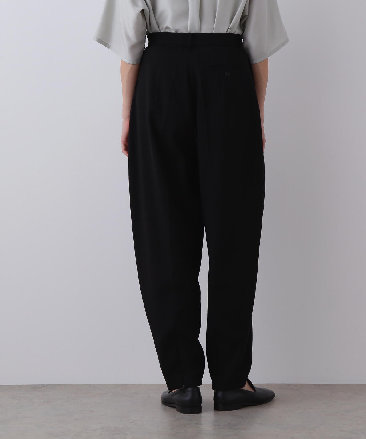 YLEVE / 100/2 GV TWILL DOUBLE WEAVE CURVED TROUSERS