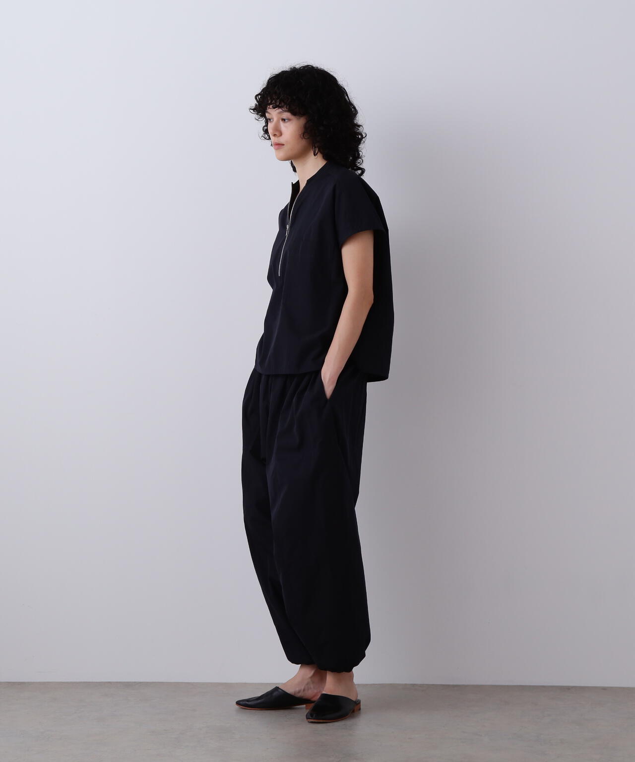 YLEVE / COTTON CUPRA HALF ZIP SHIRT | YLÈVE（イレーヴ） ｜【公式