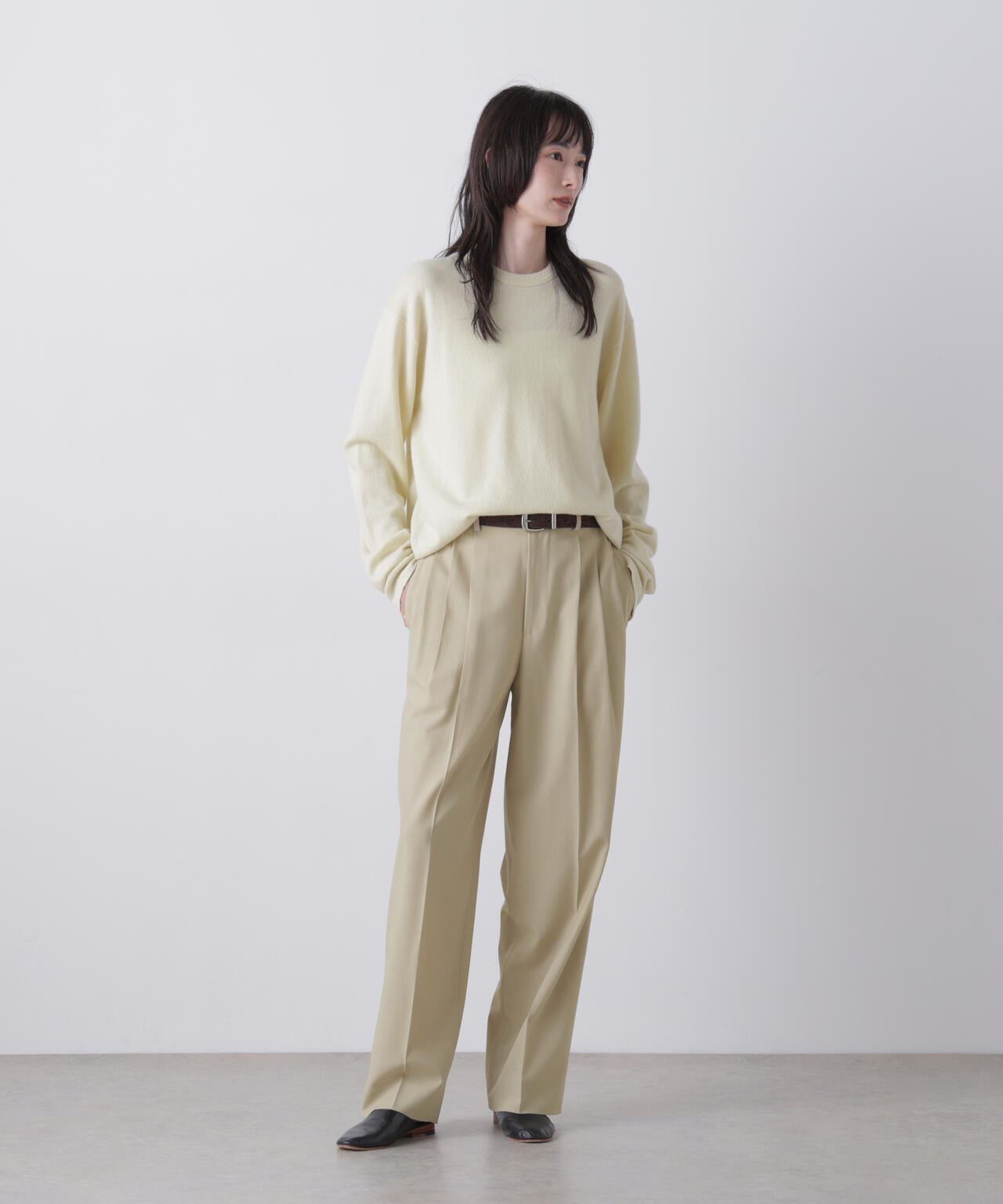YLEVE / 2/72 SUPER 100's WOOL HIGH-TWIST VOILE TROUSERS | YLÈVE