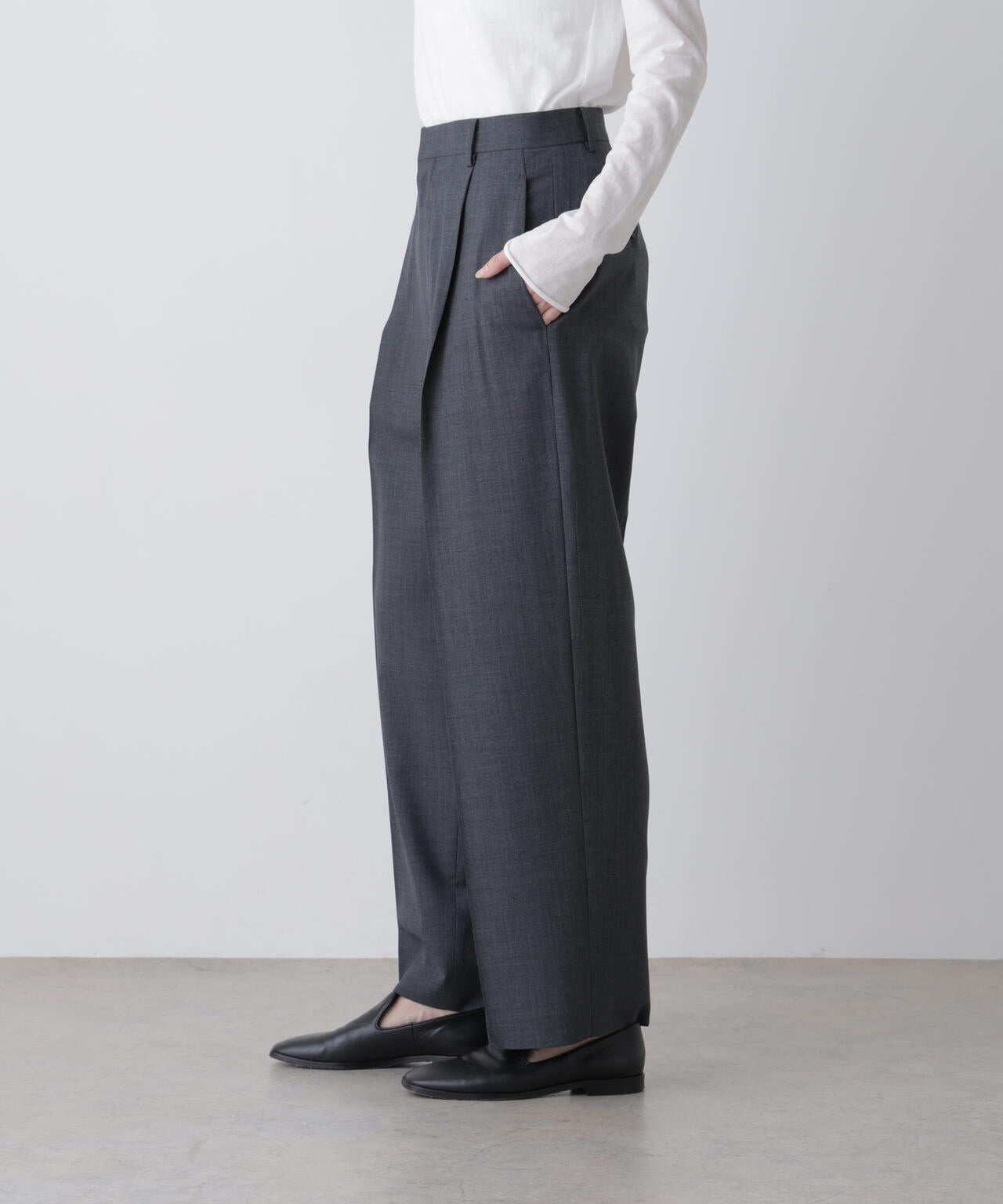 YLEVE / SUPER140's WOOL TROPICAL TROUSERS WOMEN | YLÈVE（イレーヴ