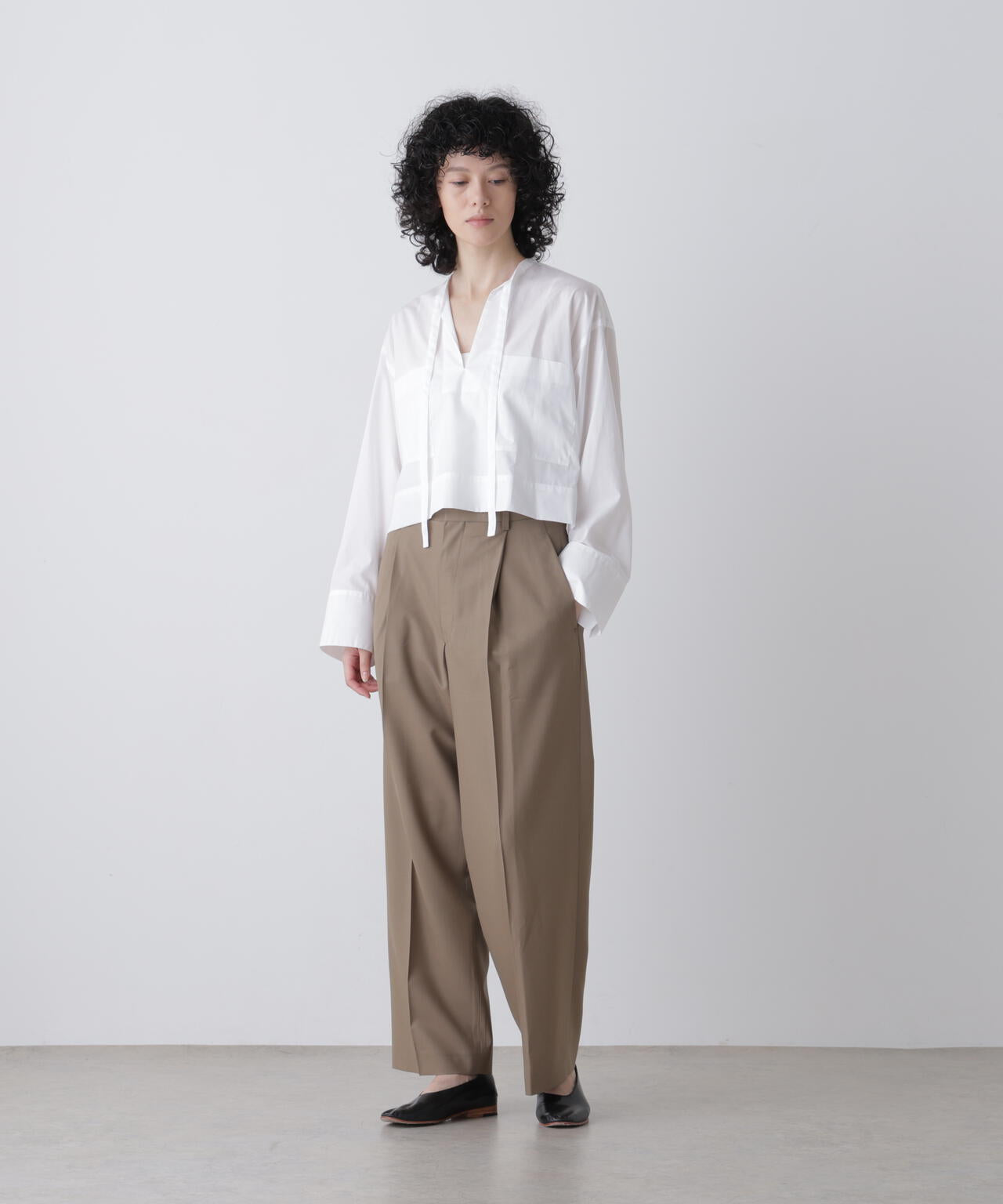 YLEVE / SUPER140's WOOL TROPICAL TROUSERS WOMEN | YLÈVE（イレーヴ