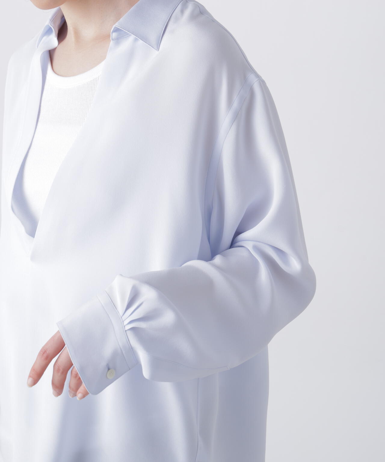 YLEVE / SILK DE CHINE SKIPPER SHIRT | YLÈVE（イレーヴ） ｜【公式