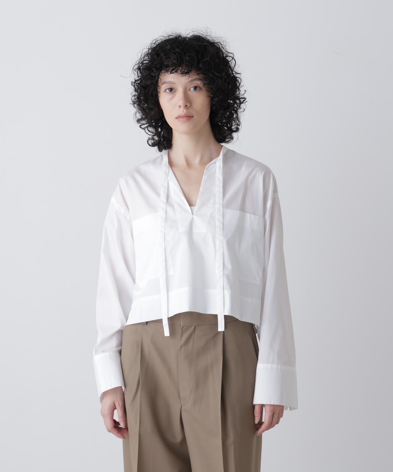 YLEVE / COTTON TYPEWRITER STRING SKIPPER SHIRT | YLÈVE（イレーヴ