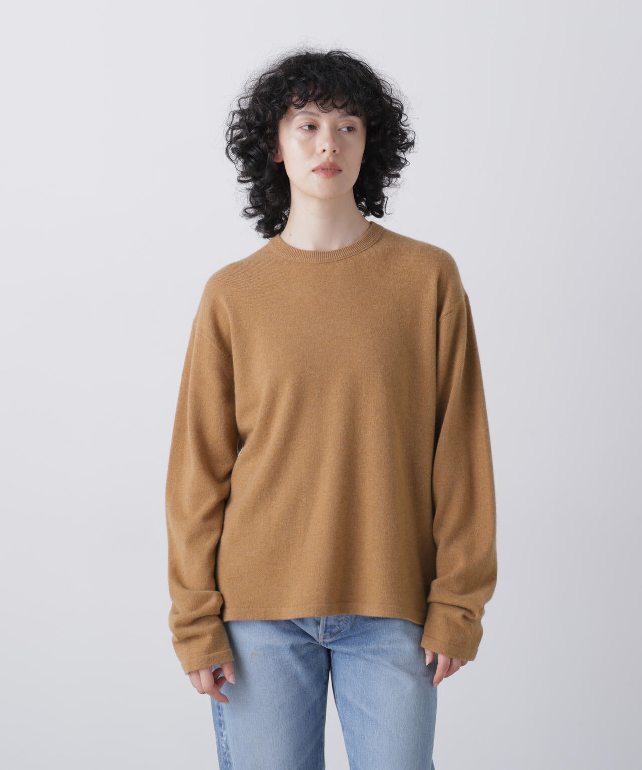 トップス YLEVE CASHMERE KNIT YLEVE / CASHMERE KNIT T-SHIRT | YLÈVE（イレーヴ） ｜【公式】通販