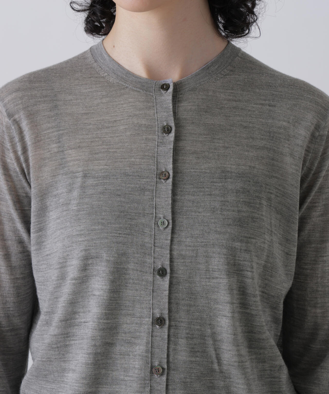 YLEVE / 2/100 FINE WOOL SHEER KNIT CARDIGAN | YLÈVE（イレーヴ