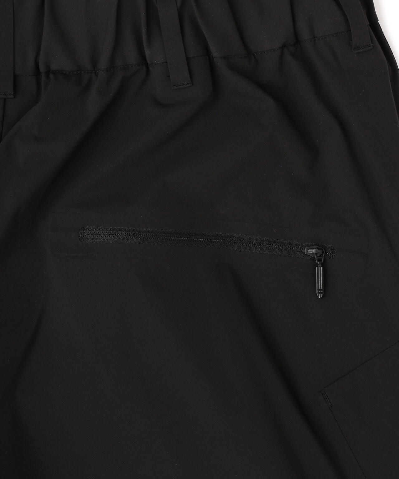 DESCENTE / AIRFLOW BIG CARGO SHORTS