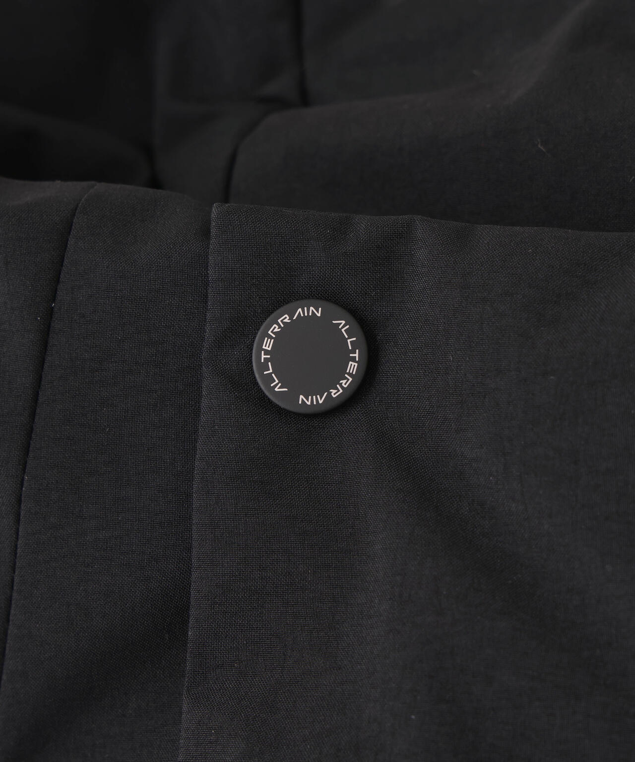 DESCENTE / GORE-TEX HYBRID INSULATED COAT