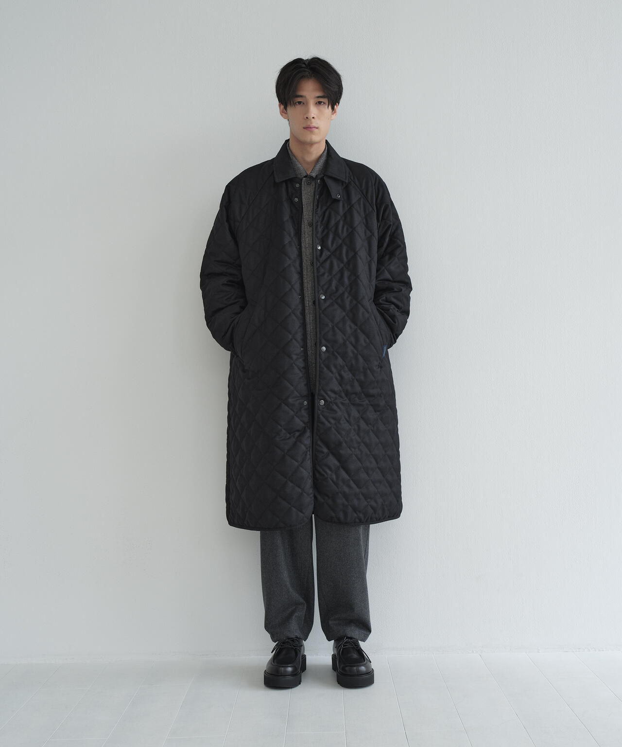 試着のみ✨ラベンハム　キルティング　フーディ　ロングコート　黒　英国製　M38 試着のみ✨ラベンハム キルティング フーディ ロングコート 黒 英国製