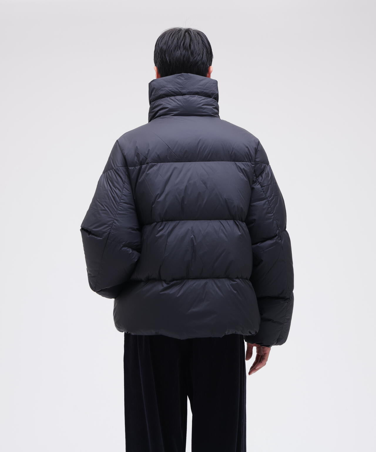 STUDIO NICHOLSON / WR FEATHERLIGHT NYLN INJECTION DOWN PUFFER