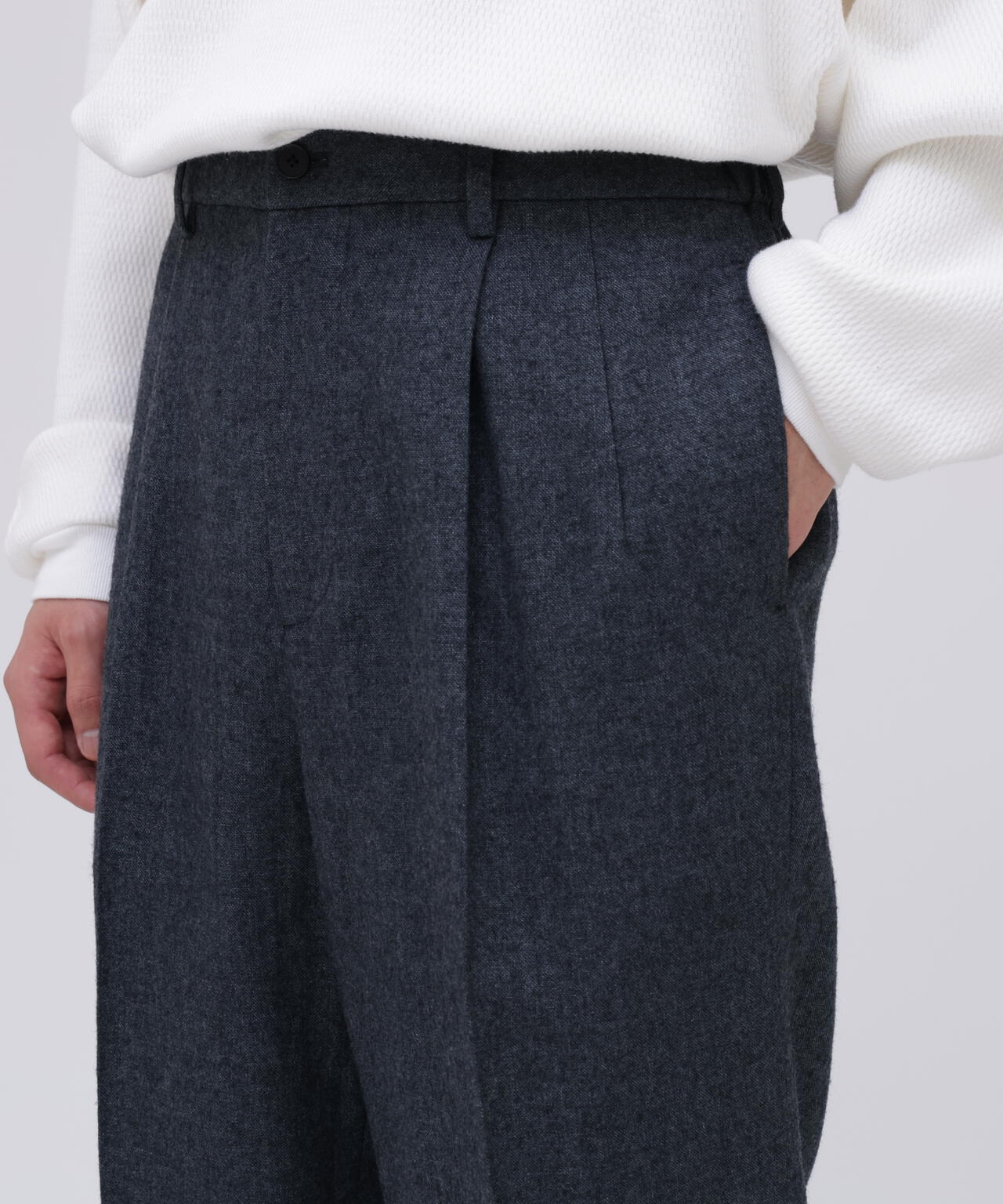 ATON / LINEN WOOL TWILL LOOSE FIT PANTS | THE LIBRARY（ザ ライブ