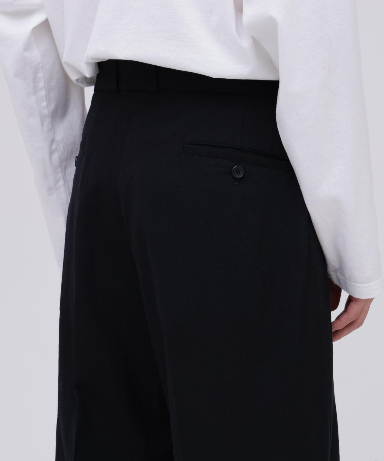 blurhms / WOOL GABARDINE TROUSERS | THE LIBRARY（ザ ライブラリー