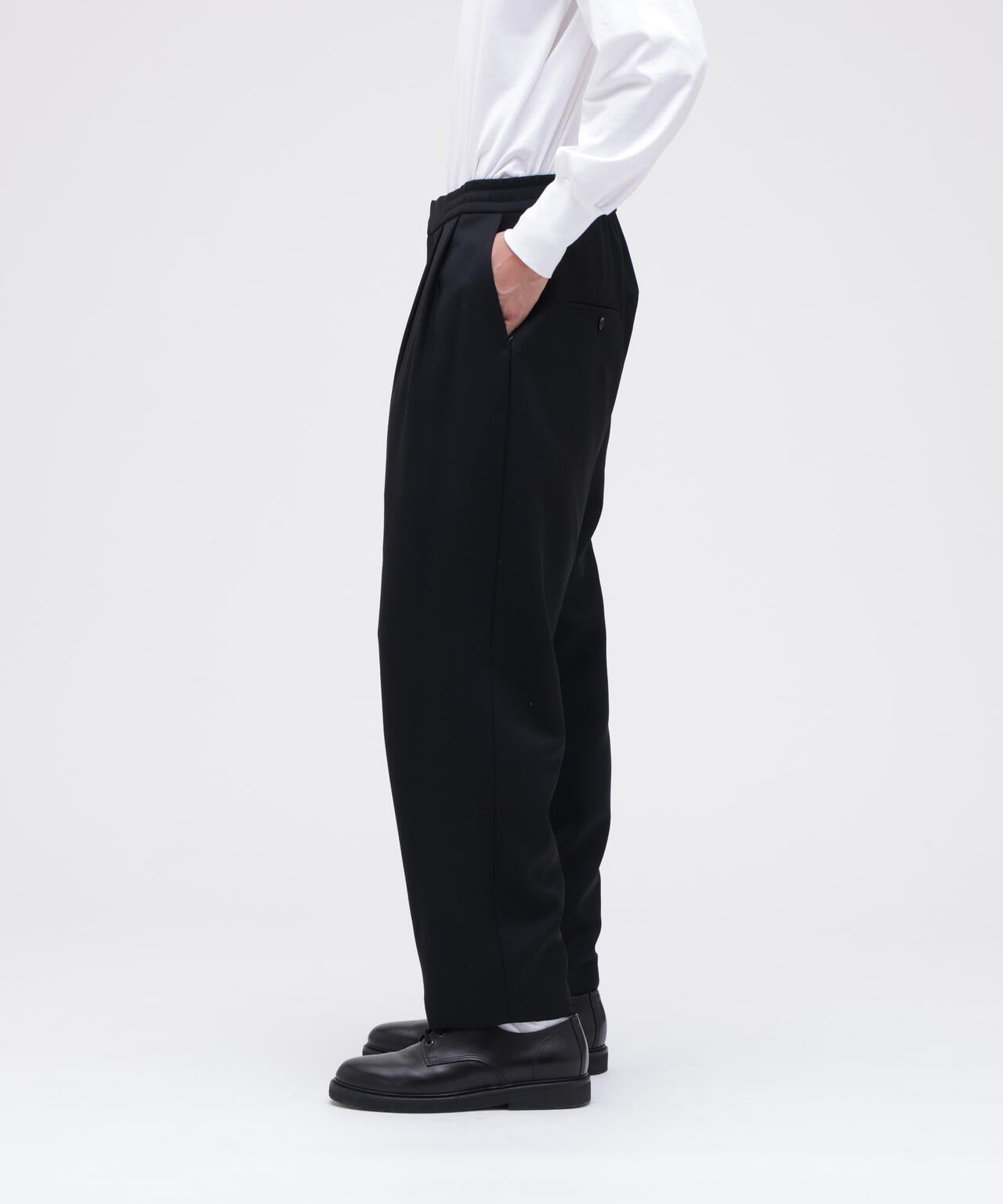 SU / WOOL EASY SLACKS | THE LIBRARY（ザ ライブラリー） ｜【公式