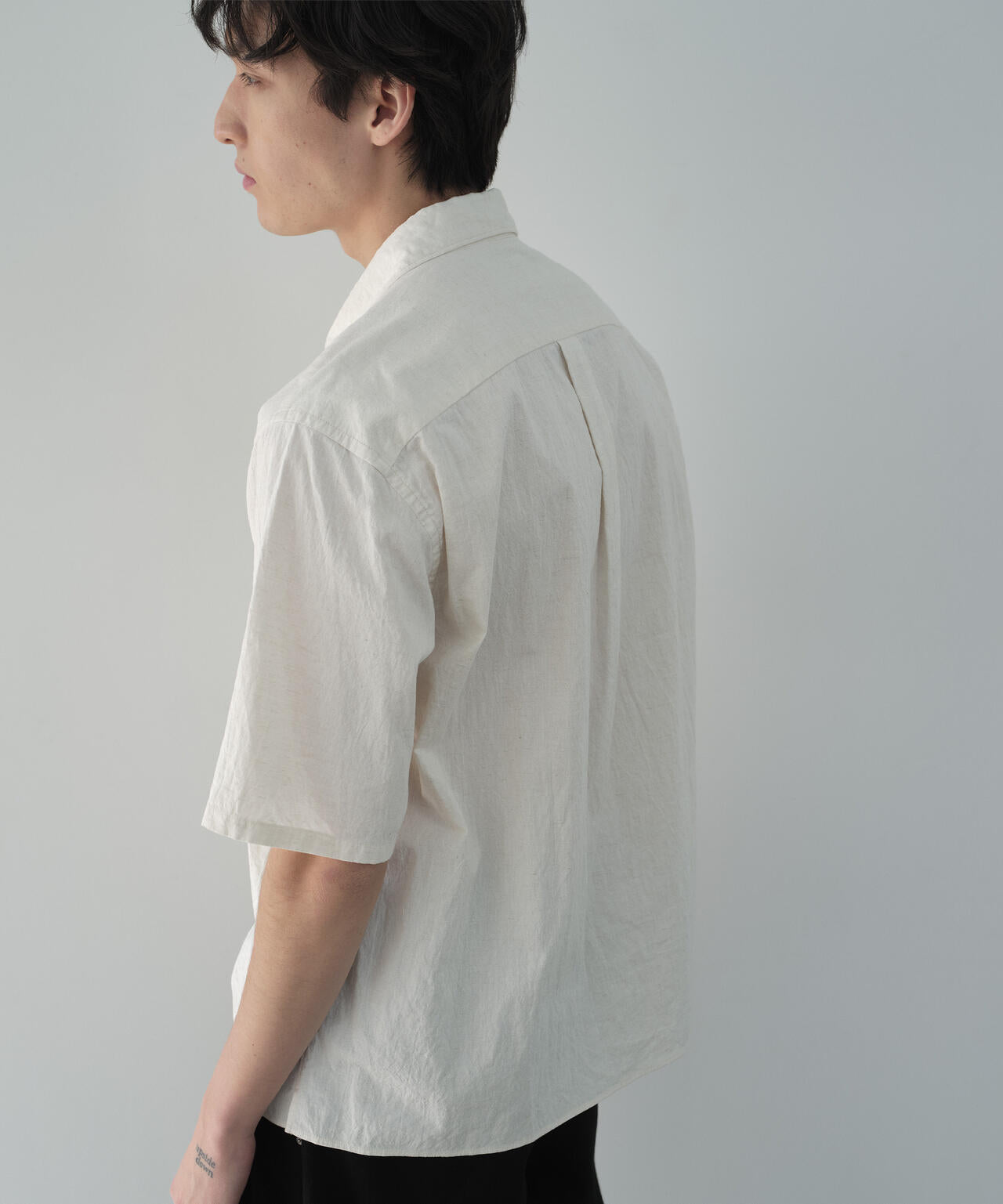 [別注]blurhms / COTTON LINEN HALF-SLEEVE SHIRT