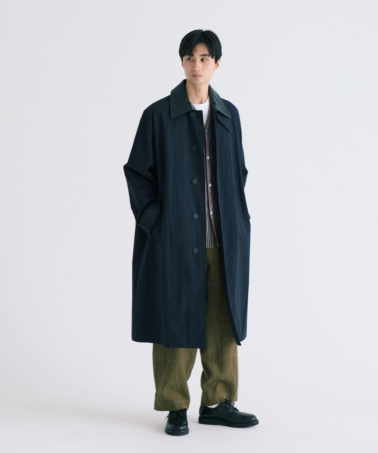 blurhmsROOTSTOCK / RAMIE LINEN WOOL DOUBLE-KNEE TROUSERS