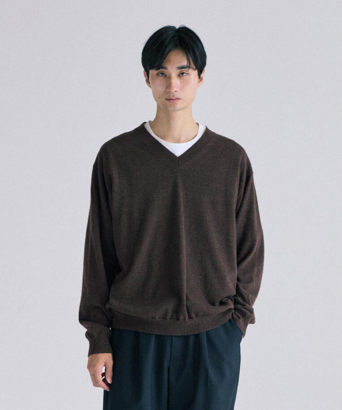 ATON / COTTON YAK KNIT V-NECK SWEATER