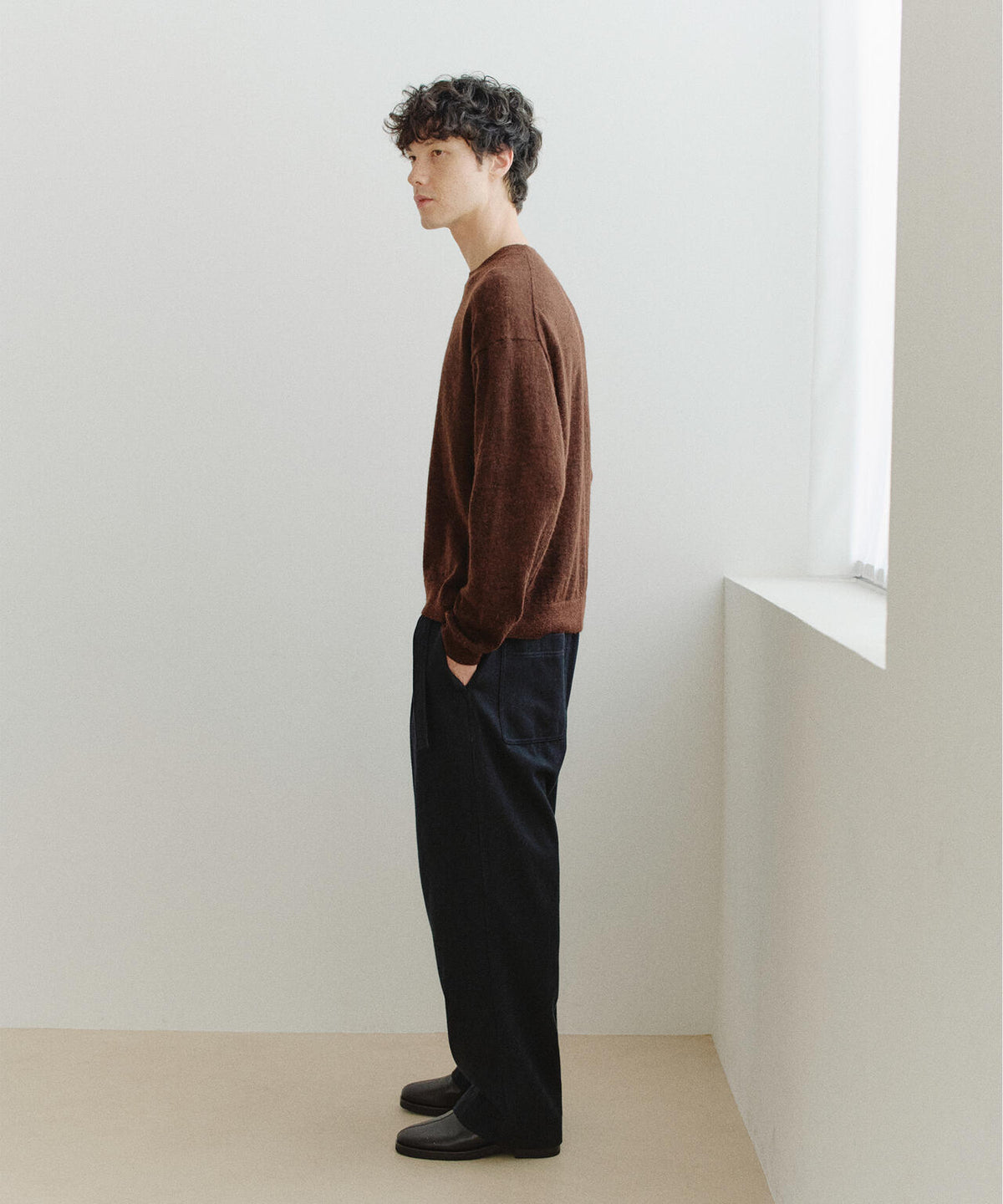 STUDIO NICHOLSON / FINE ALPACA 12GG SLIM FIT CREW NECK