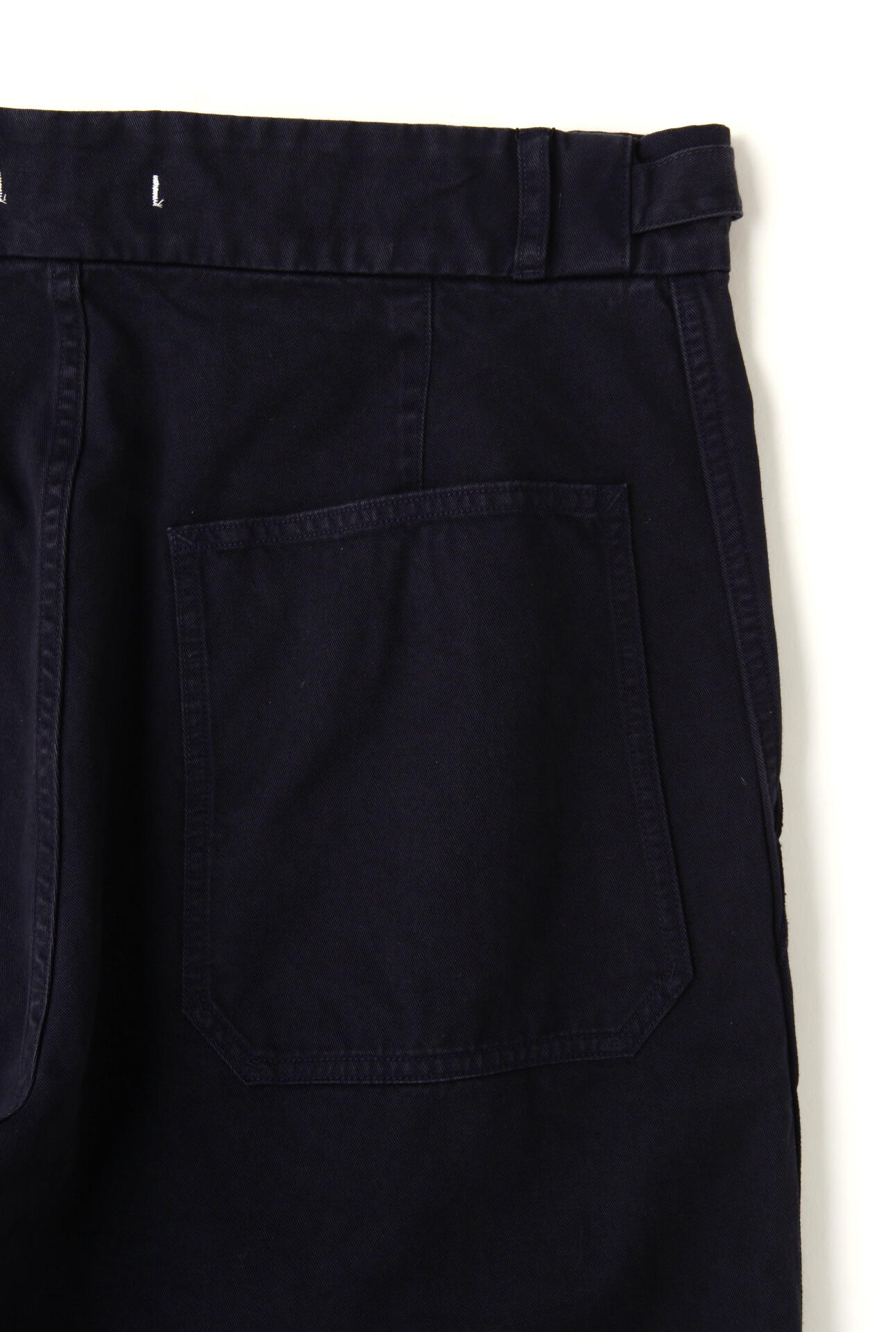 Ｙ / ORGANIC COTTON CHINO ADJUSTER TROUSERS