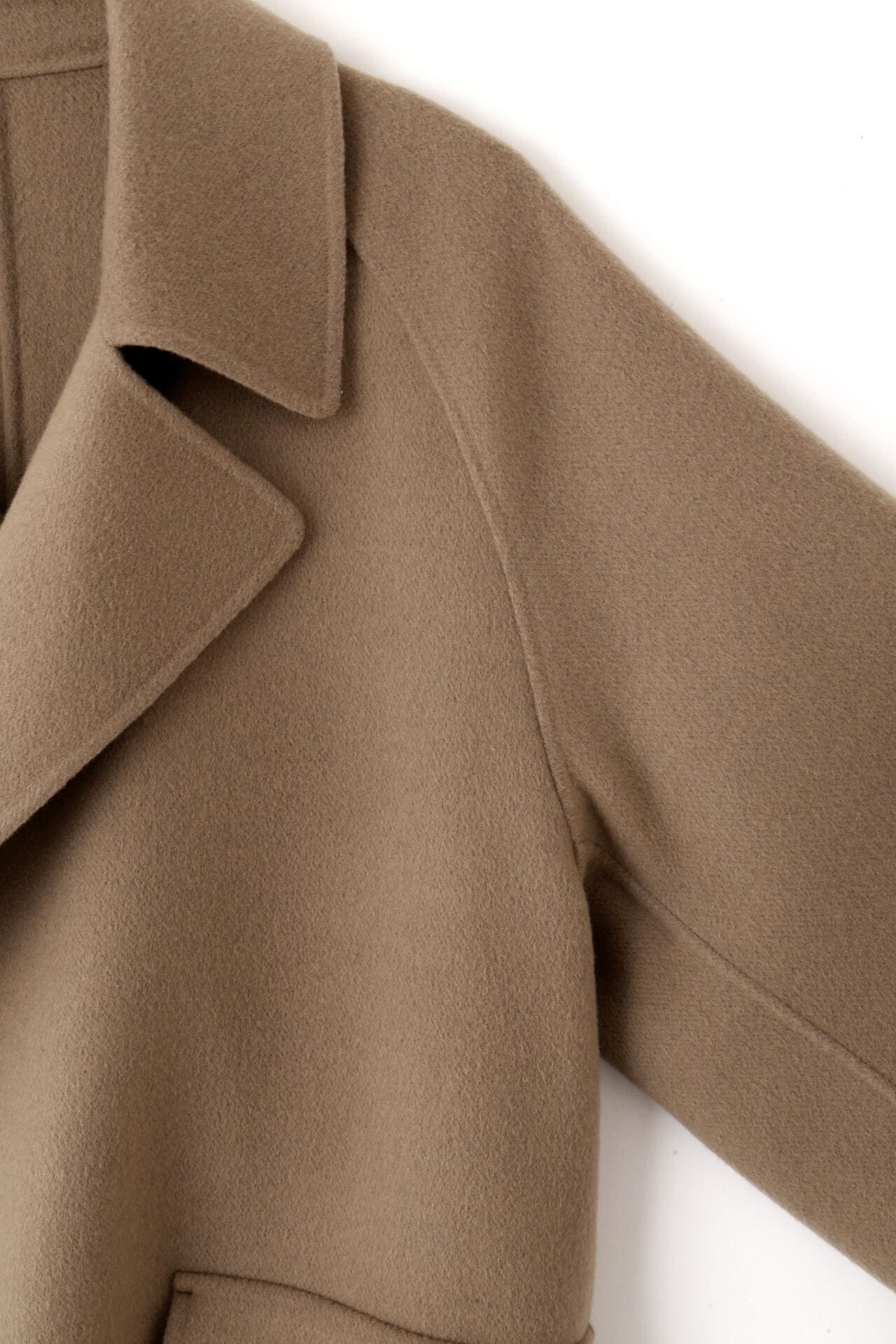 美品YLÈVE WOOL DOUBLE CLOTH SHEEPCOATサイズ 4 YLÈVE / LAMBSWOOL DOUBLE CLOTH BEAVER CO | YLÈVE（イレーヴ