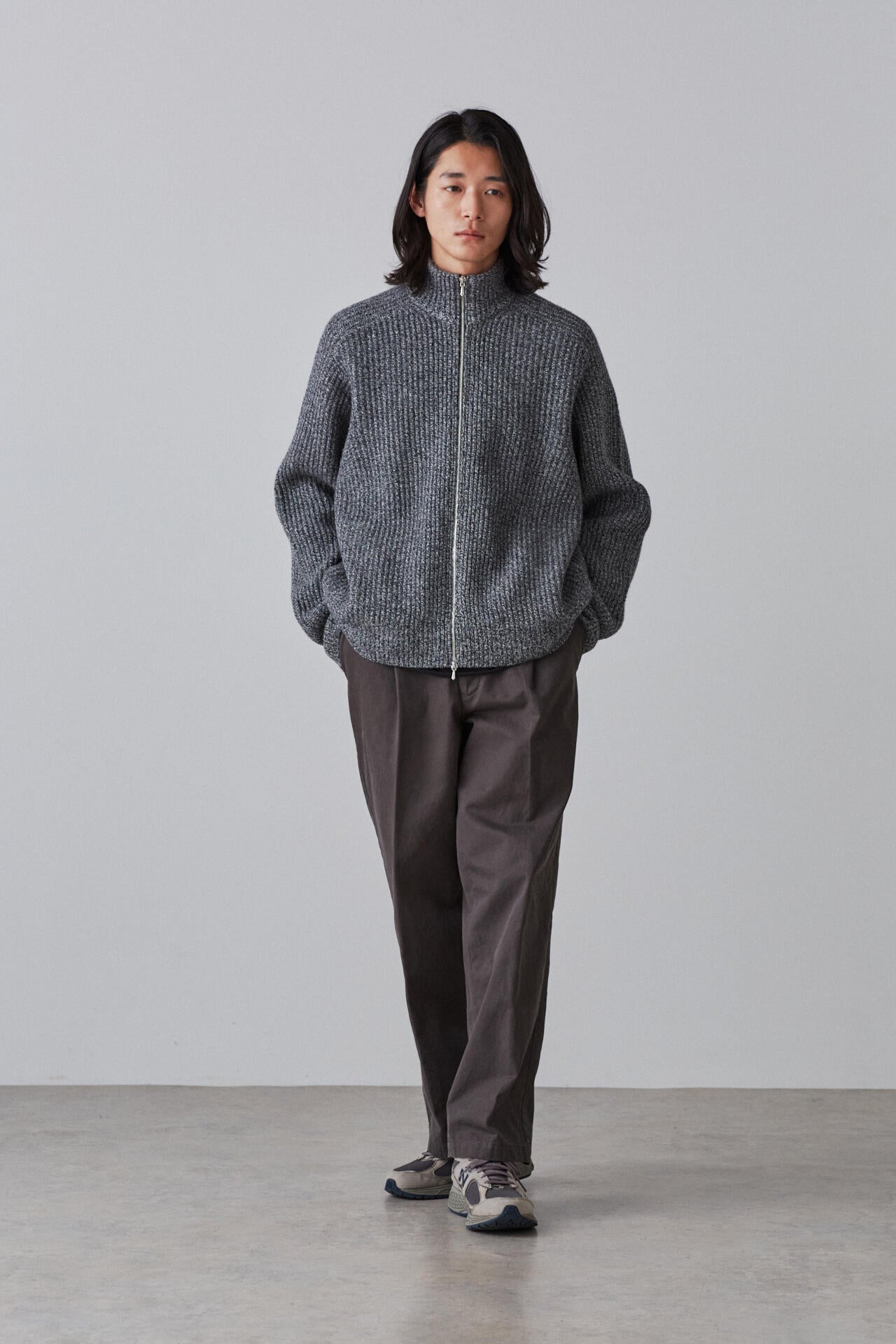 YLÈVE / WOOL CASHMERE DRIVERS KN | YLÈVE（イレーヴ） ｜【公式