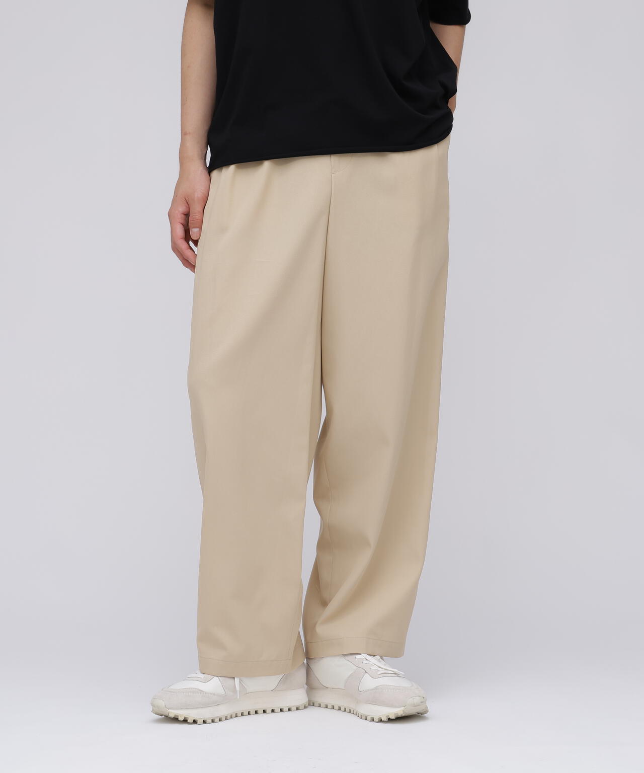 YLEVE / HIGHTWISTED COTTON GABA EASY TROUSERS | YLÈVE（イレーヴ