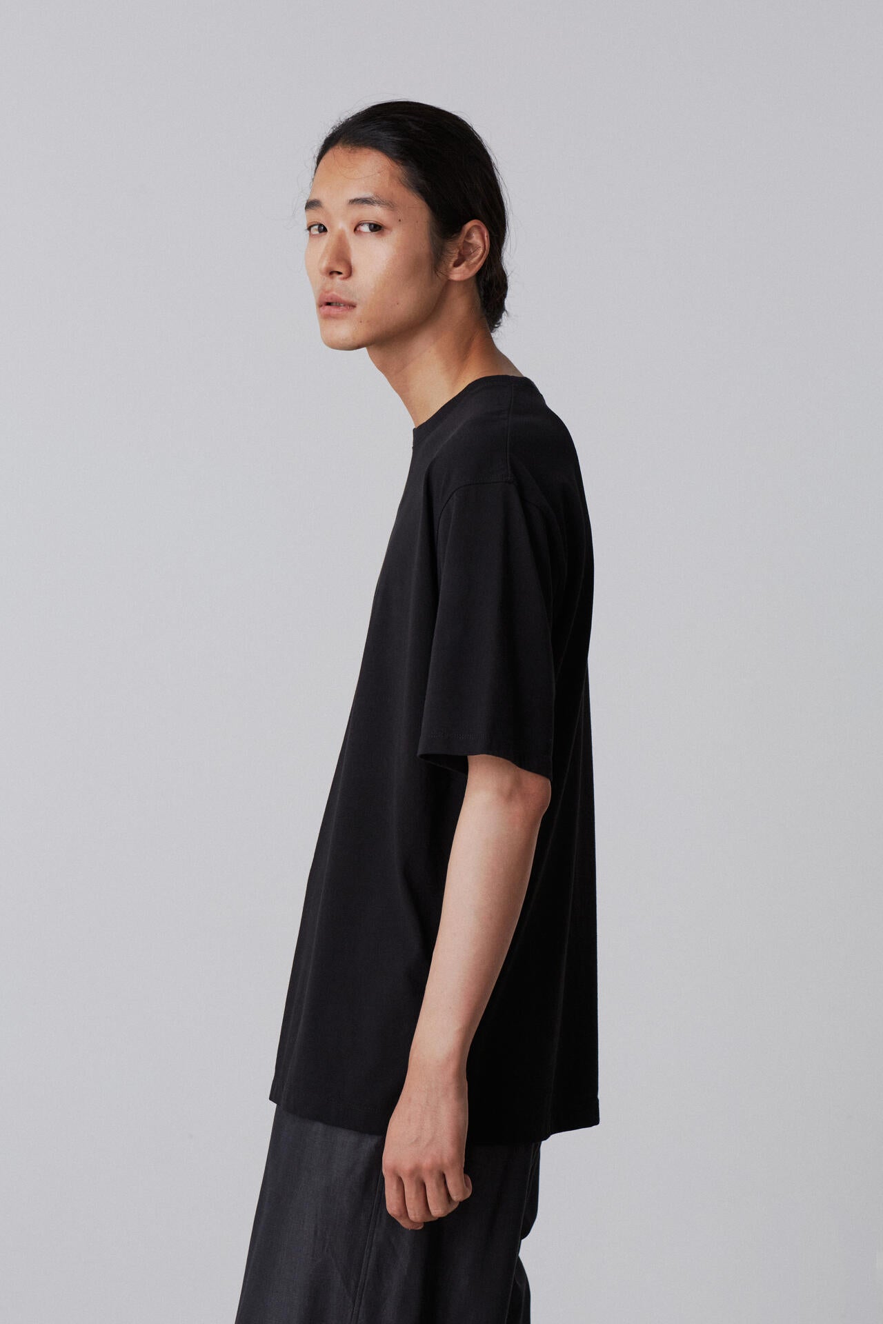 25SS✨イレーヴ　SUPIMA COTTON CUPRA T-SHIRT　黒 YLEVE / SUPIMA COTTON CUPRA T‐SHIRT | YLÈVE（イレーヴ） ｜【公式