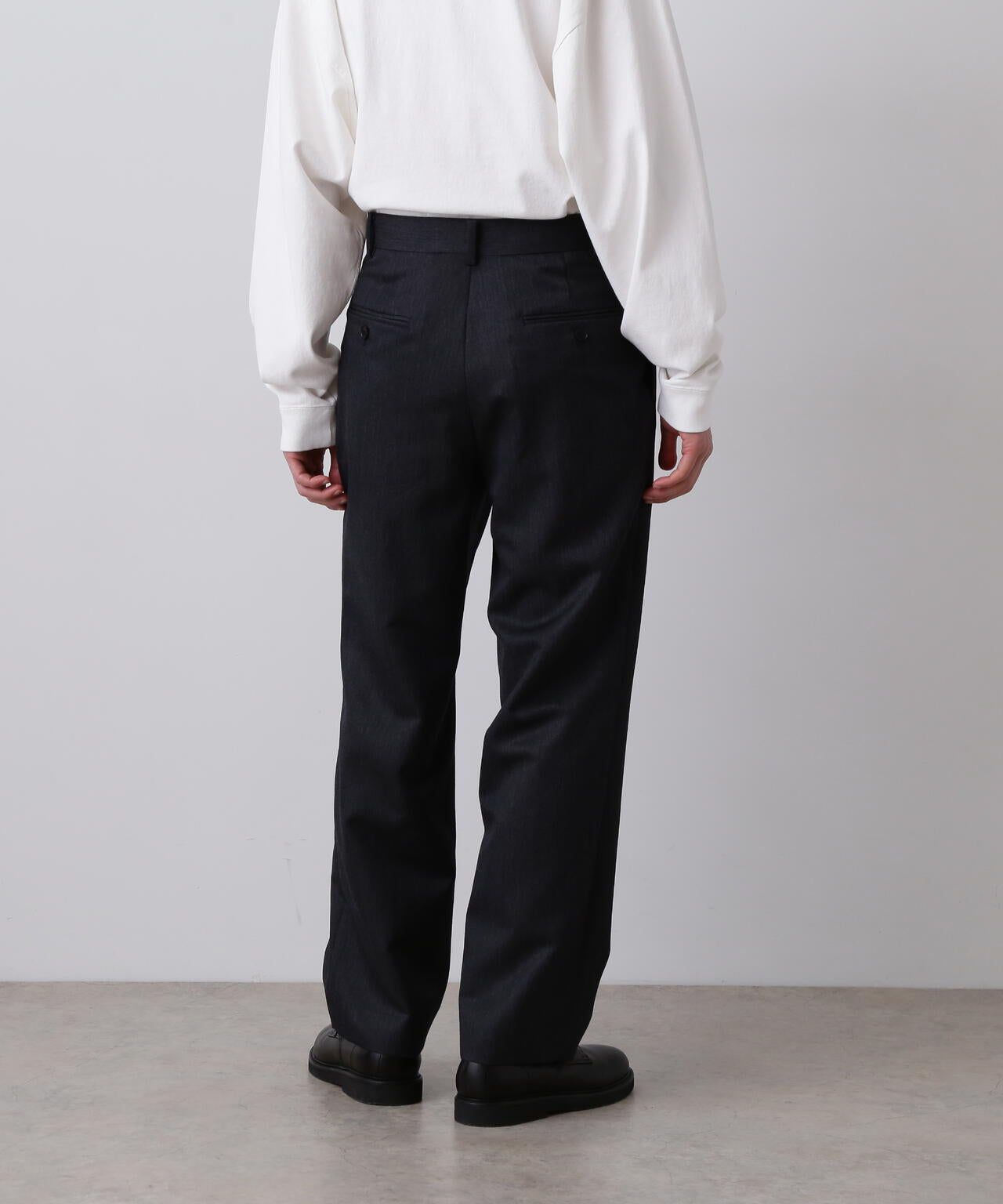 YLÈVE / WOOL MOHAIR GABA STRAIGHT TROUSERS