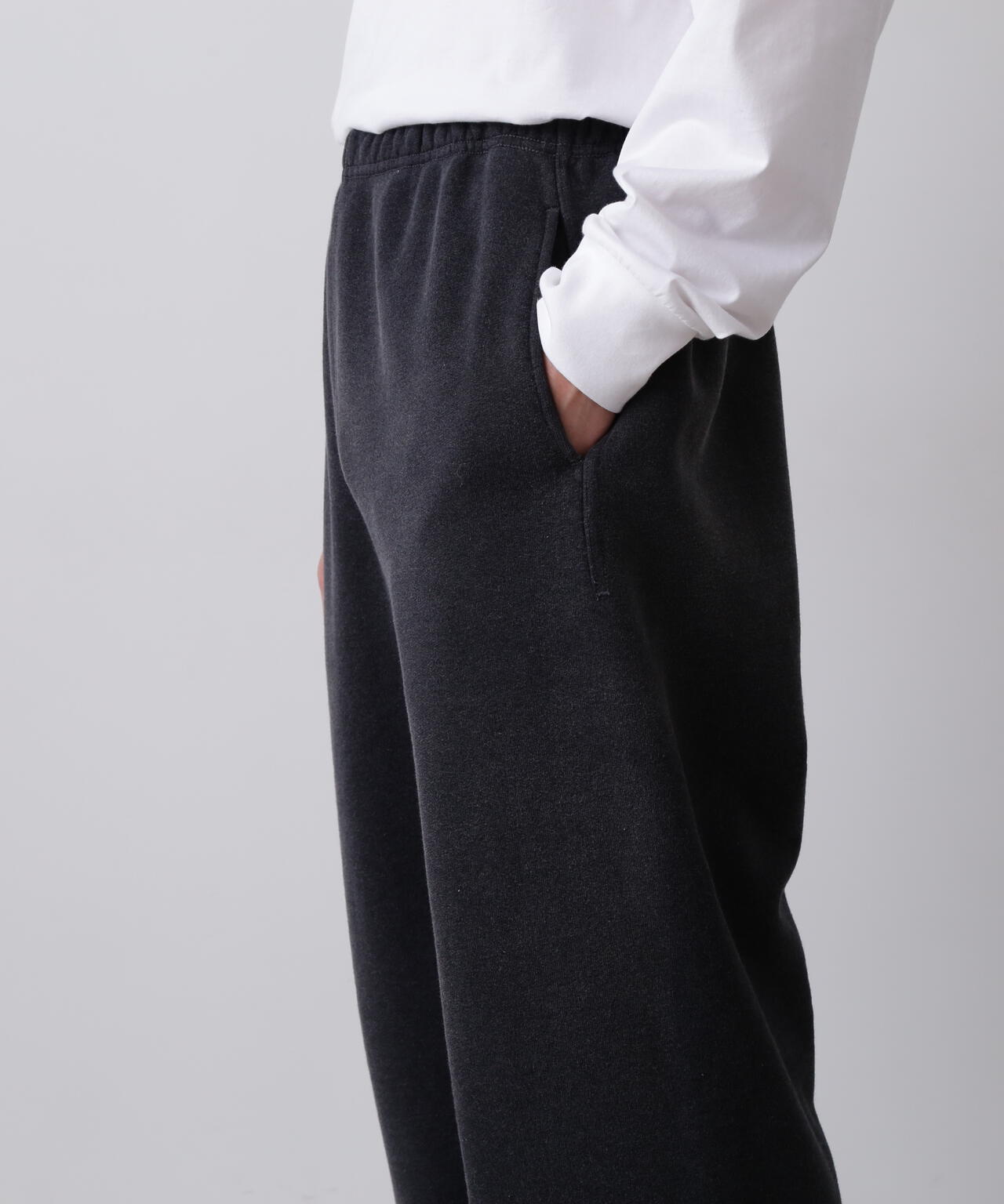 患者運動　長　宏 YLÈVE / HEAVY WEIGHT FLEECE BLEACH TROUSERS | YLÈVE（イレーヴ