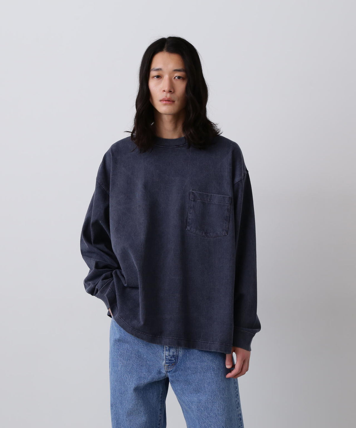 YLEVE / OPEN END COTTON PIGMENT DYE PULL OVER | YLÈVE（イレーヴ 