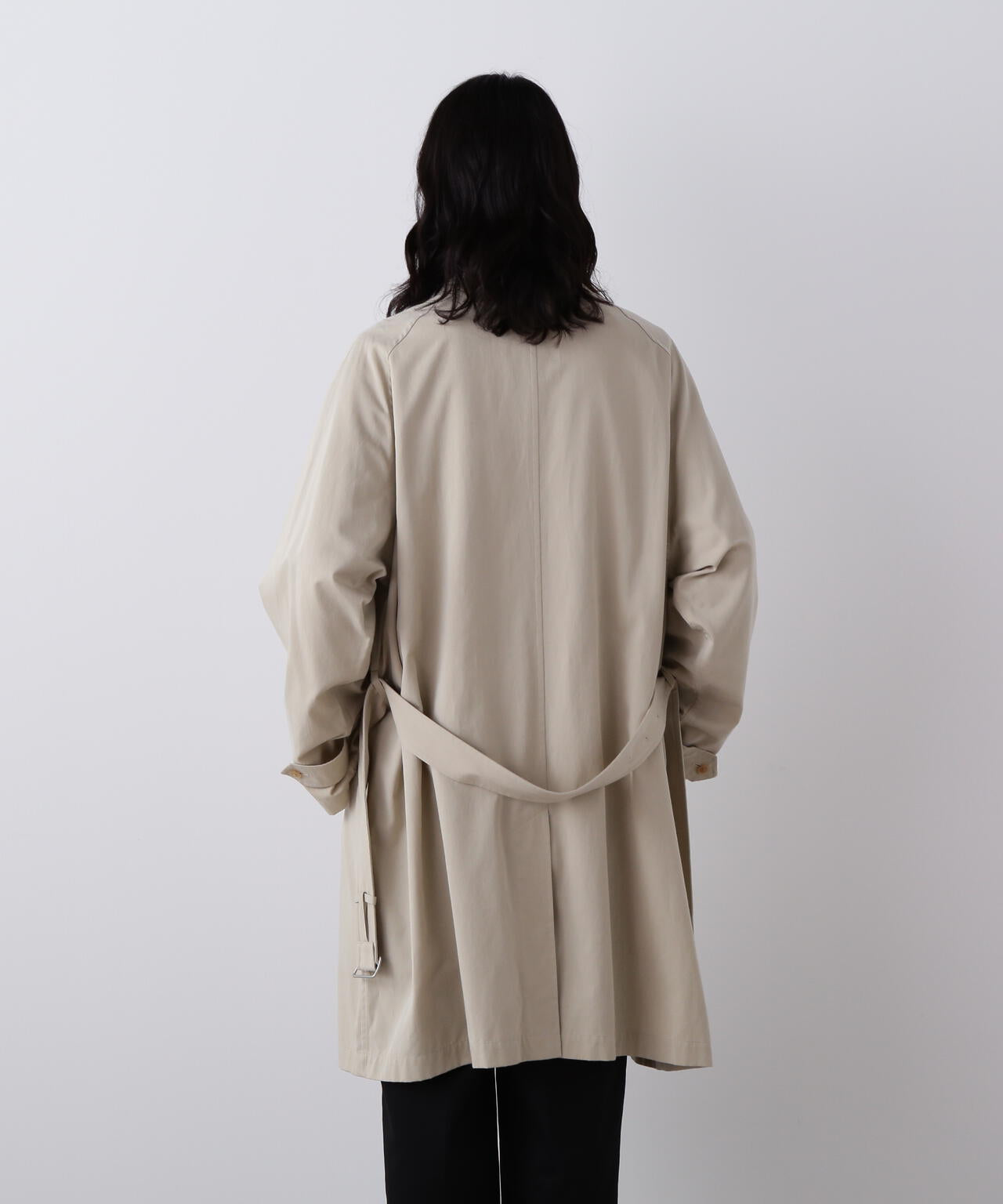 YLEVE / COTTON BREND CHAMBRAY COAT | YLÈVE（イレーヴ） ｜【公式