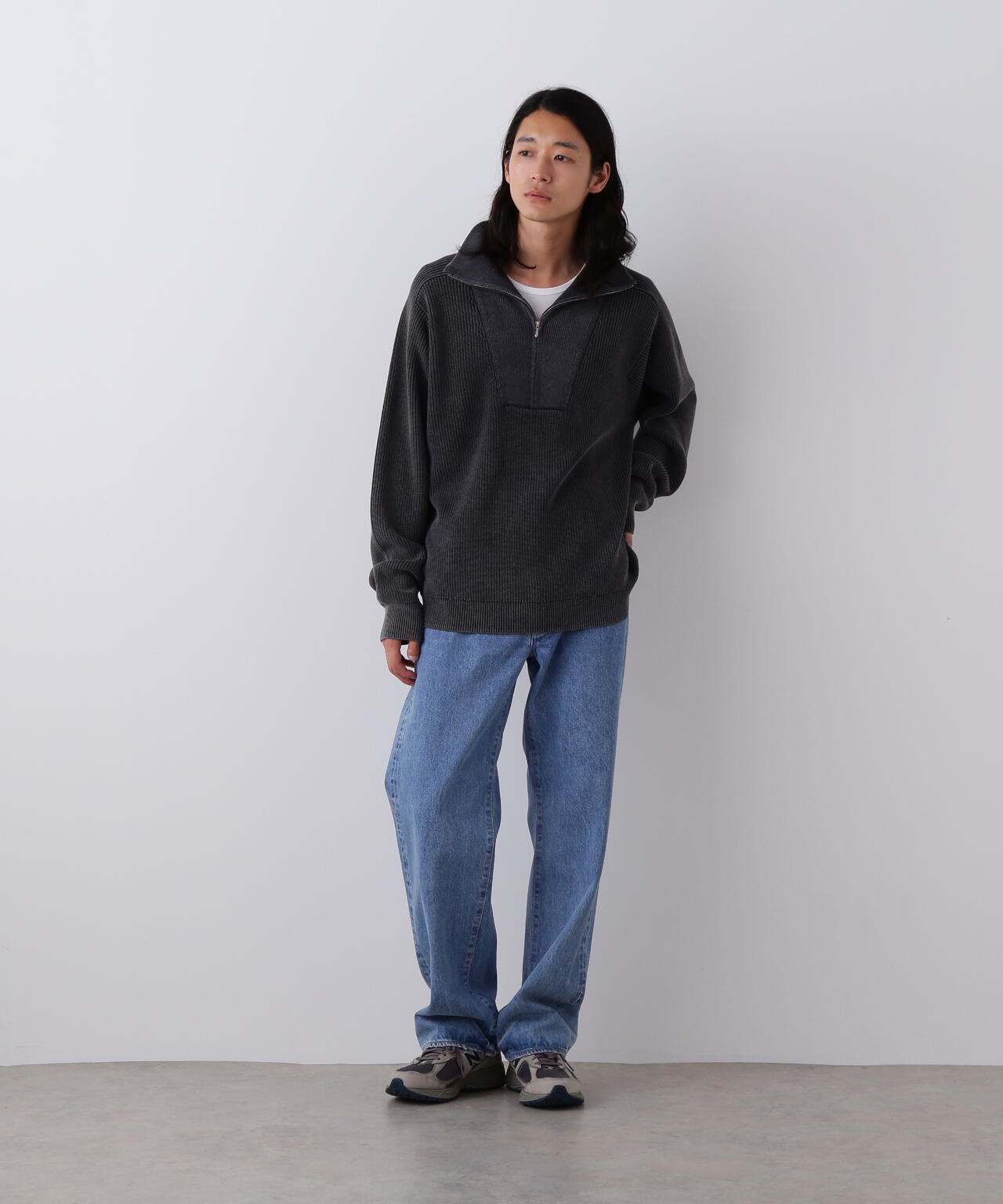 YLEVE / FADED STONEWASH KNIT ZIP PULLOVER | YLÈVE（イレーヴ