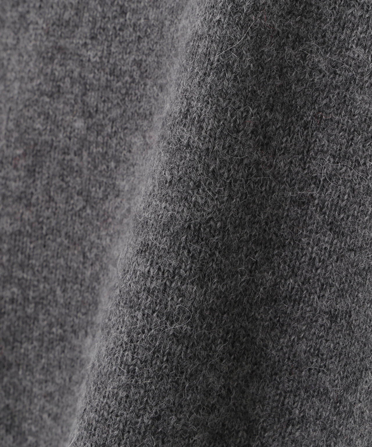 YLEVE / ROYAL ALPACA T-KNIT PULLOVER