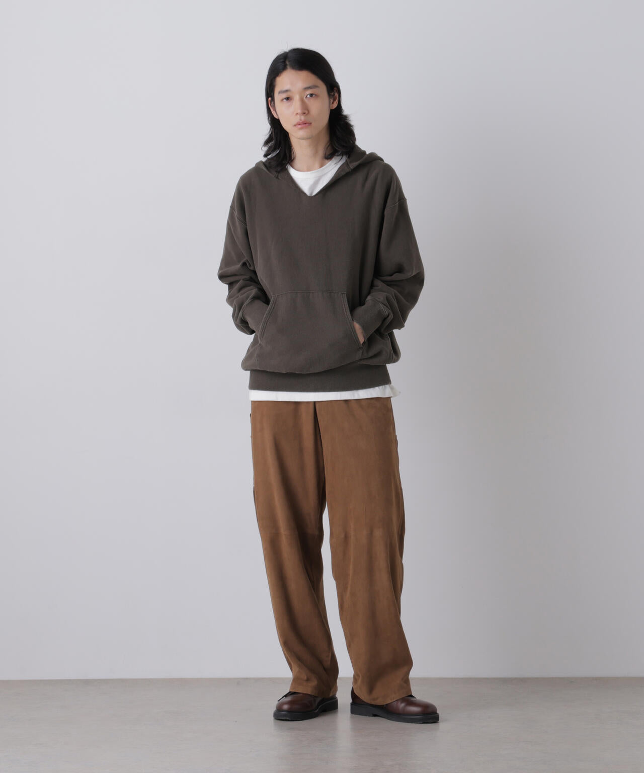YLEVE / SUN-FADED COTTON SWEAT HOODIE | YLÈVE（イレーヴ） ｜【公式