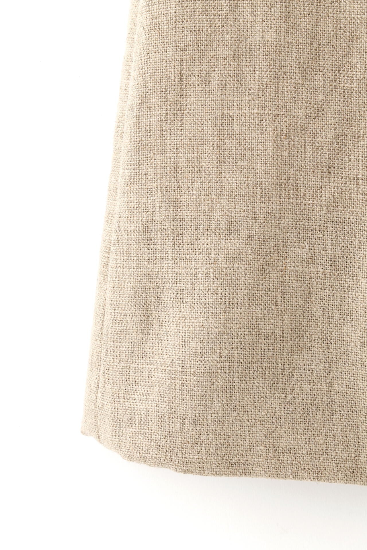 THE LIBRARY / LINEN TUCK SK