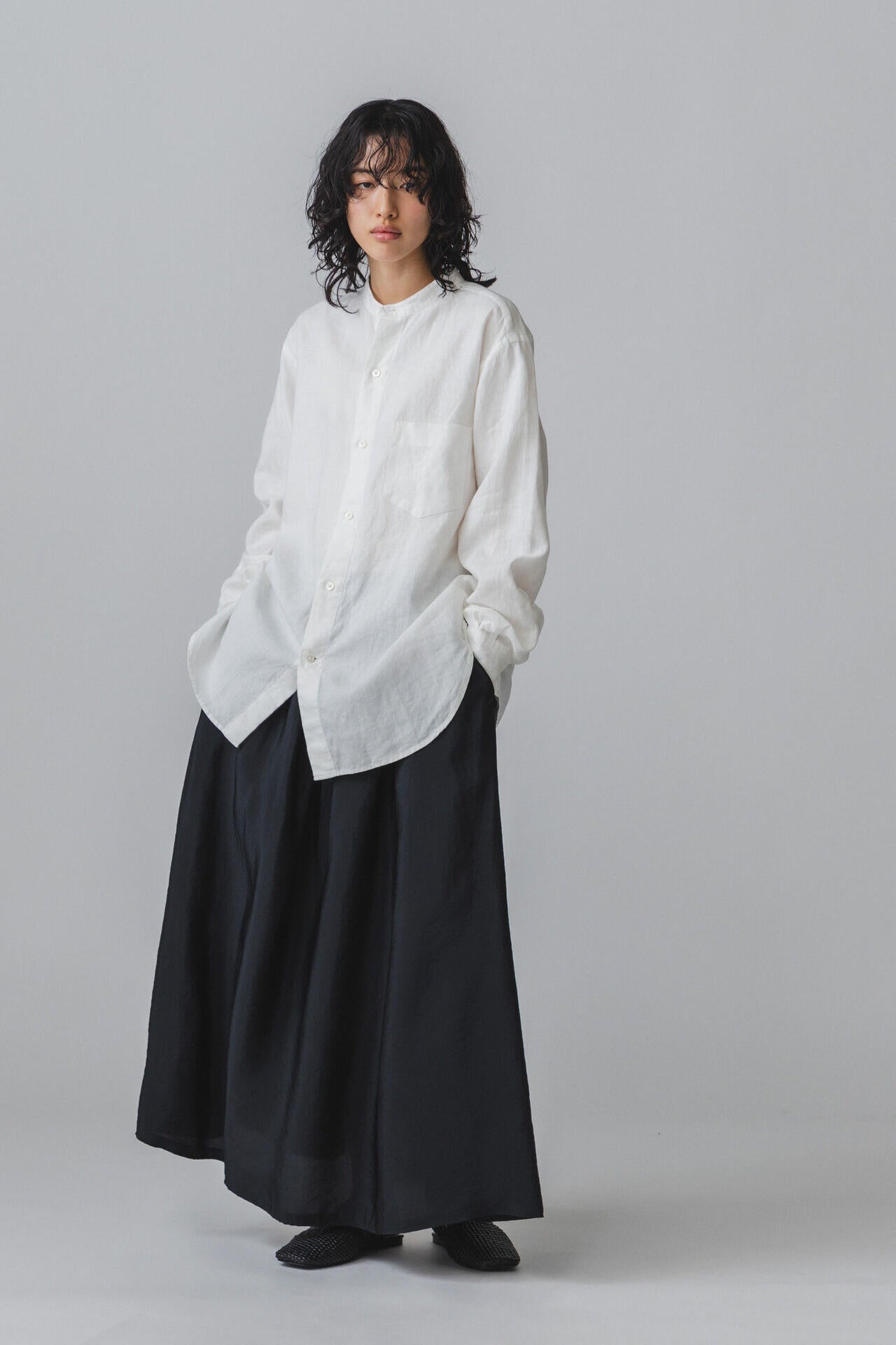 THE LIBRARY / [UNISEX] LINEN SH