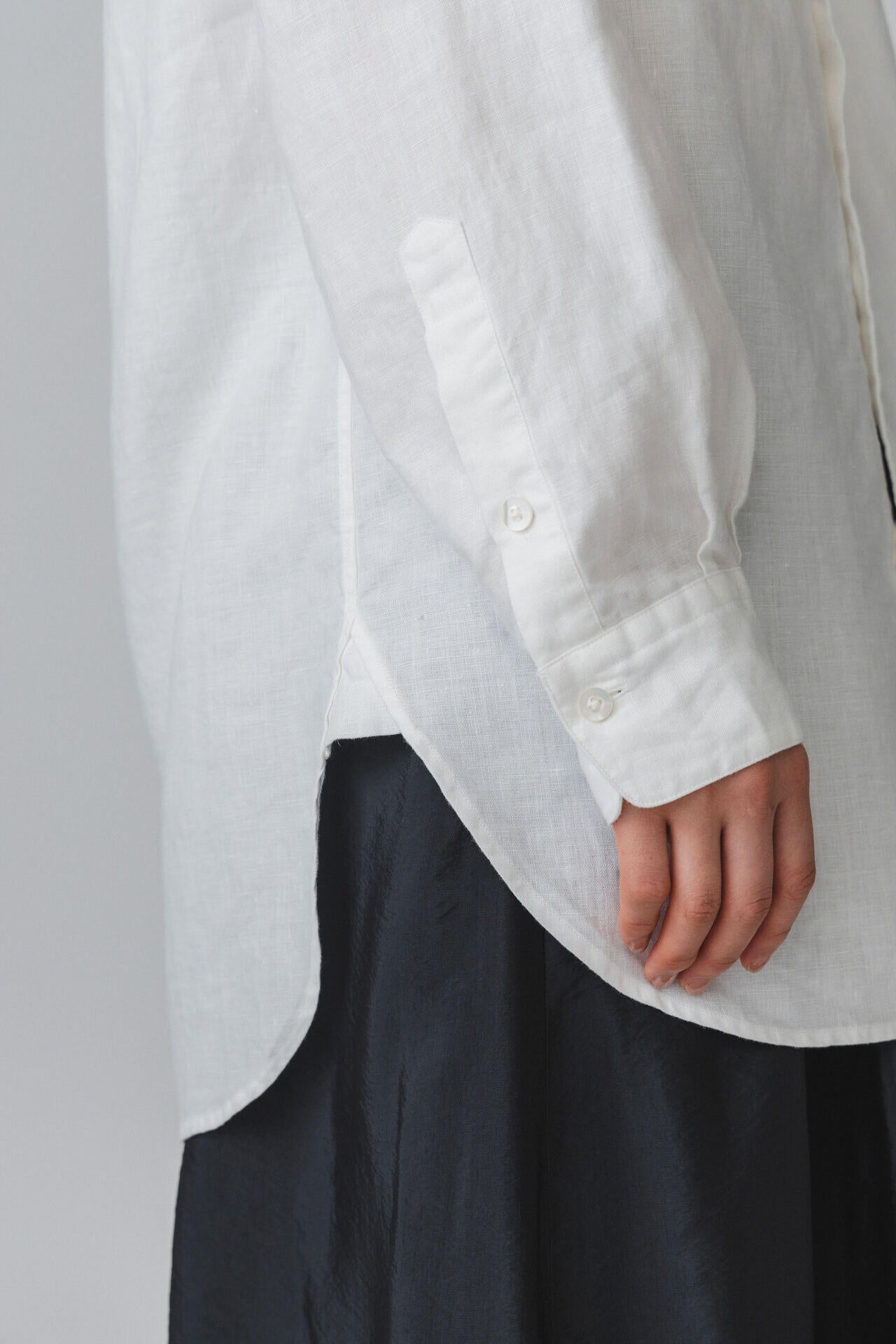 THE LIBRARY / [UNISEX] LINEN SH