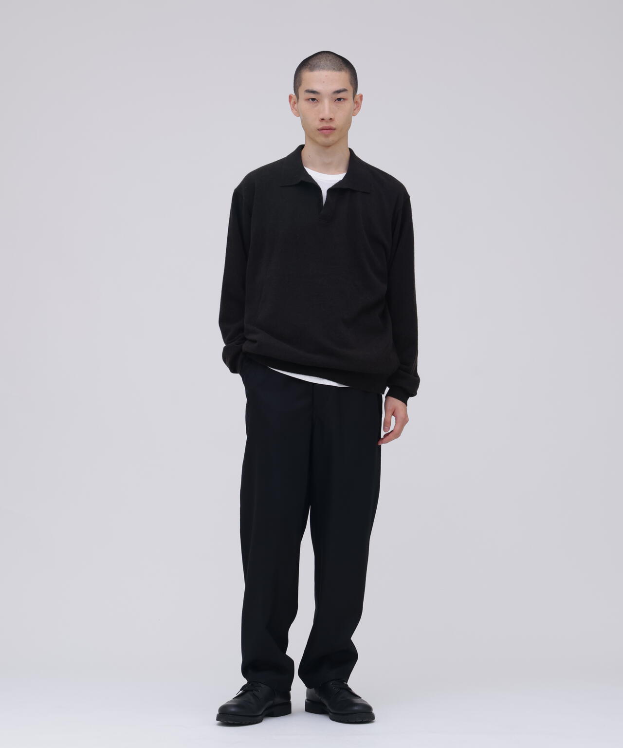 THE LIBRARY / [UNISEX] WOOL FLANNEL TAPERED TROUSERS