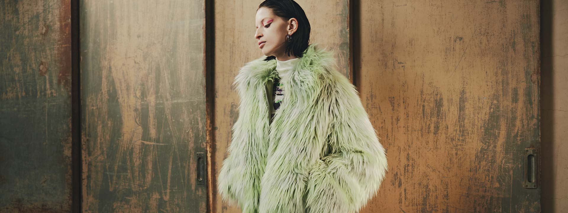 STUMBLY スタンブリー　グレー ポンチョ・ケープコート STUMBLY スタンブリー グレー ポンチョ・ケープコート STUMBLY