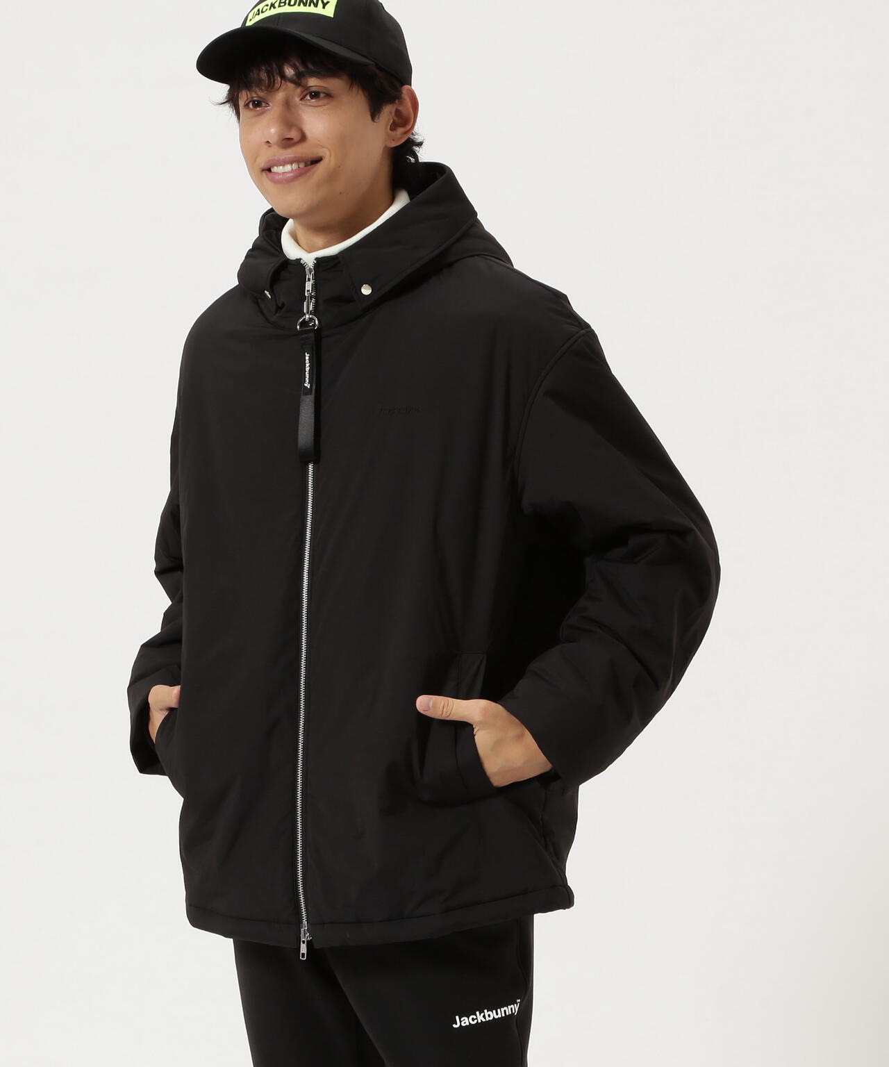 カレンダータフタ中綿フーディブルゾン