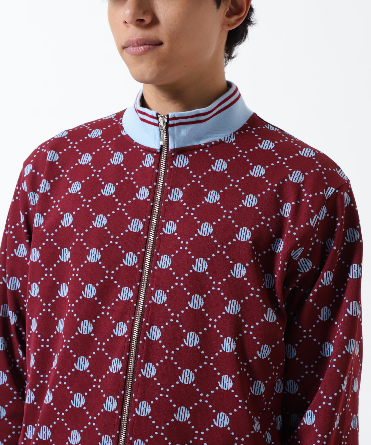 ロゴ モノグラムジャガードブルゾン | Jack Bunny!!（ジャックバニー