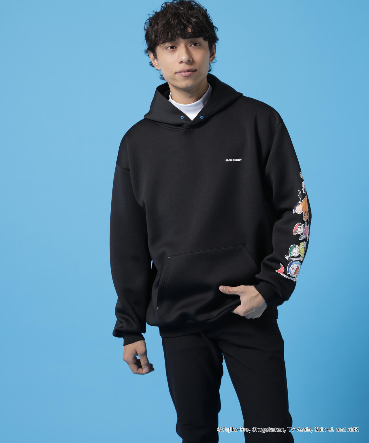 【ドラえもん】【公式オンライン限定】集合アートフーディプルオーバー