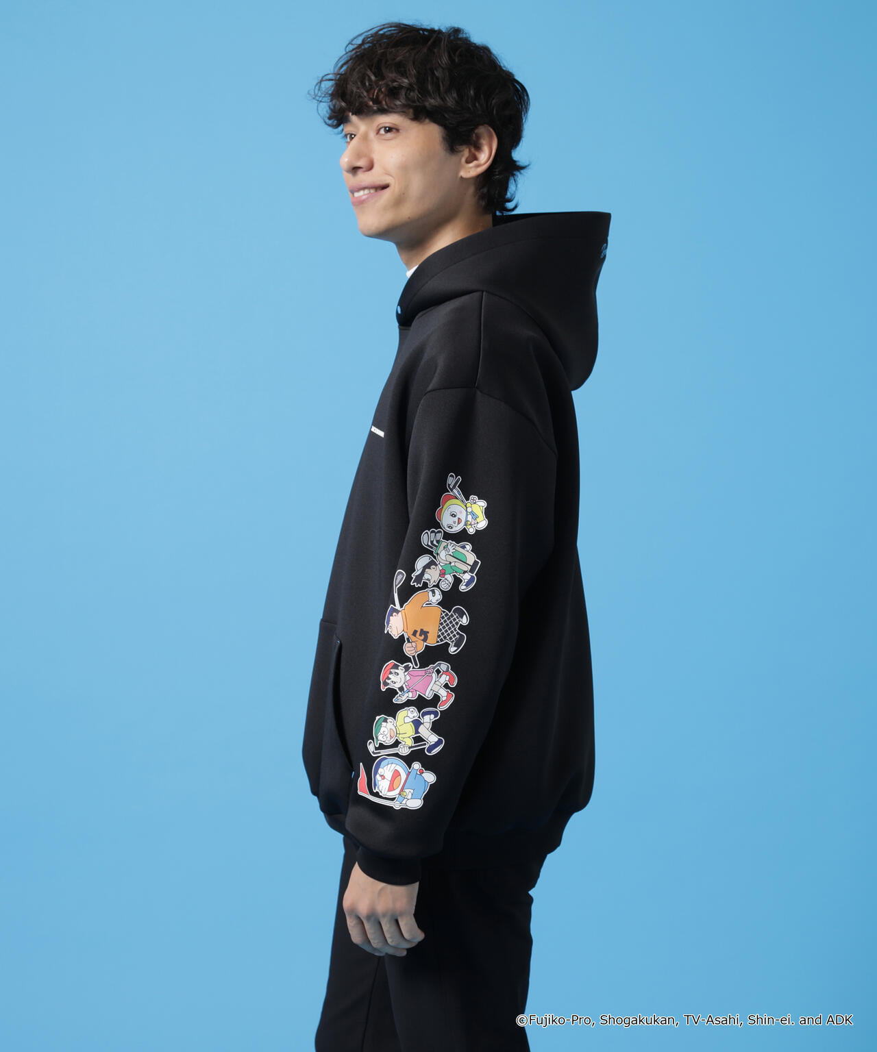 【ドラえもん】【公式オンライン限定】集合アートフーディプルオーバー