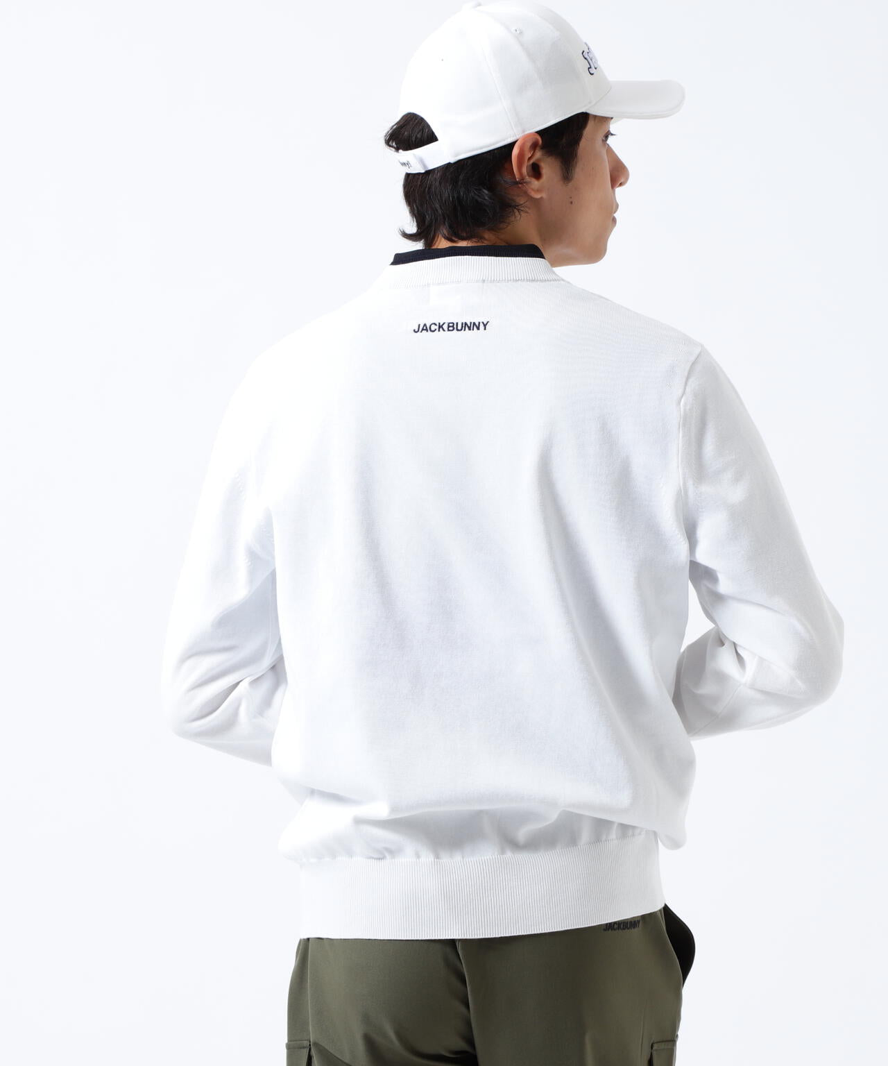 新品タグ付き Jack Bunny!! クルーネックセーター 白　5 値下げ 新品タグ付き Jack Bunny!! クルーネックセーター 白 5 値下げ