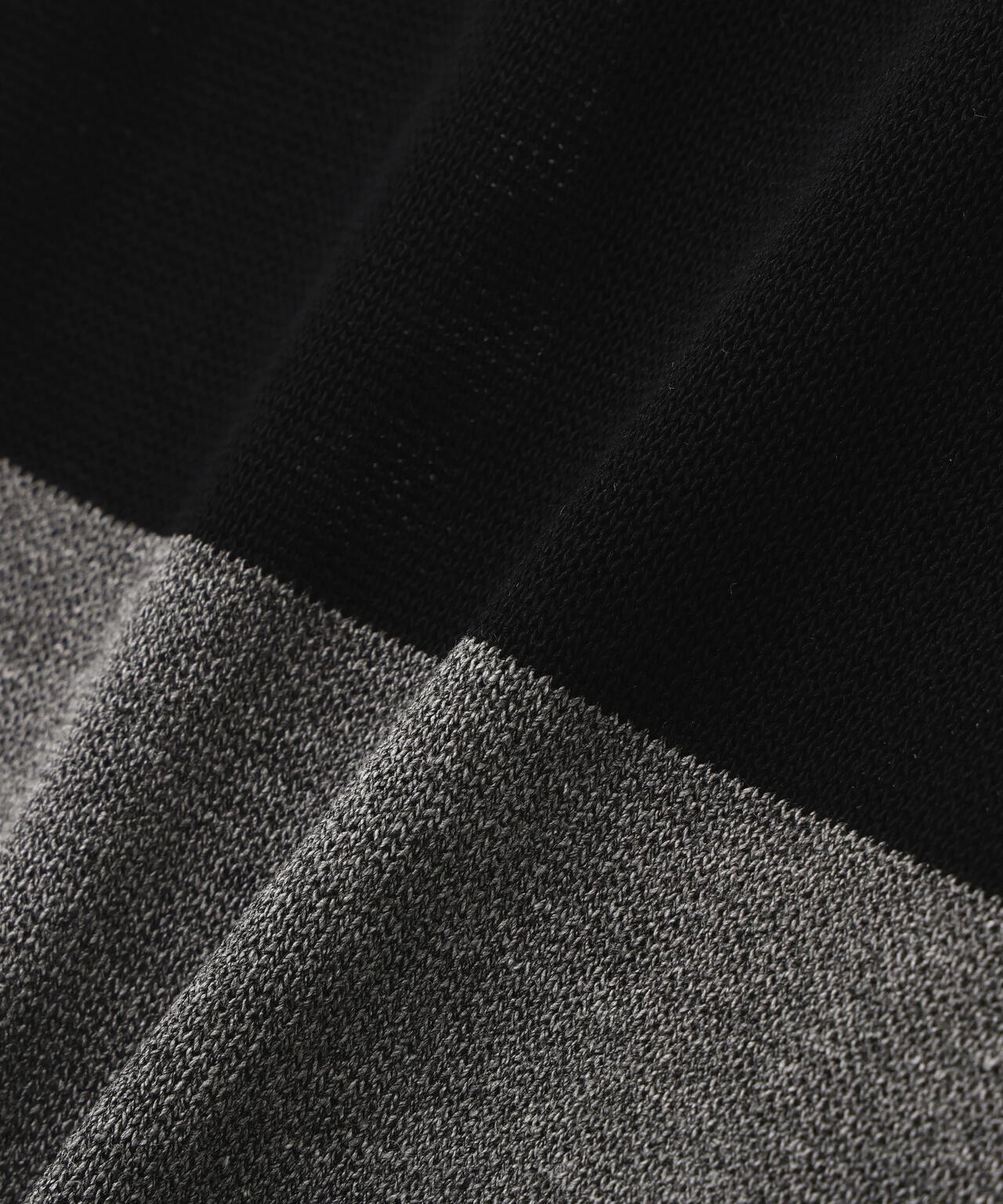 半袖モックネックニットプルオーバー