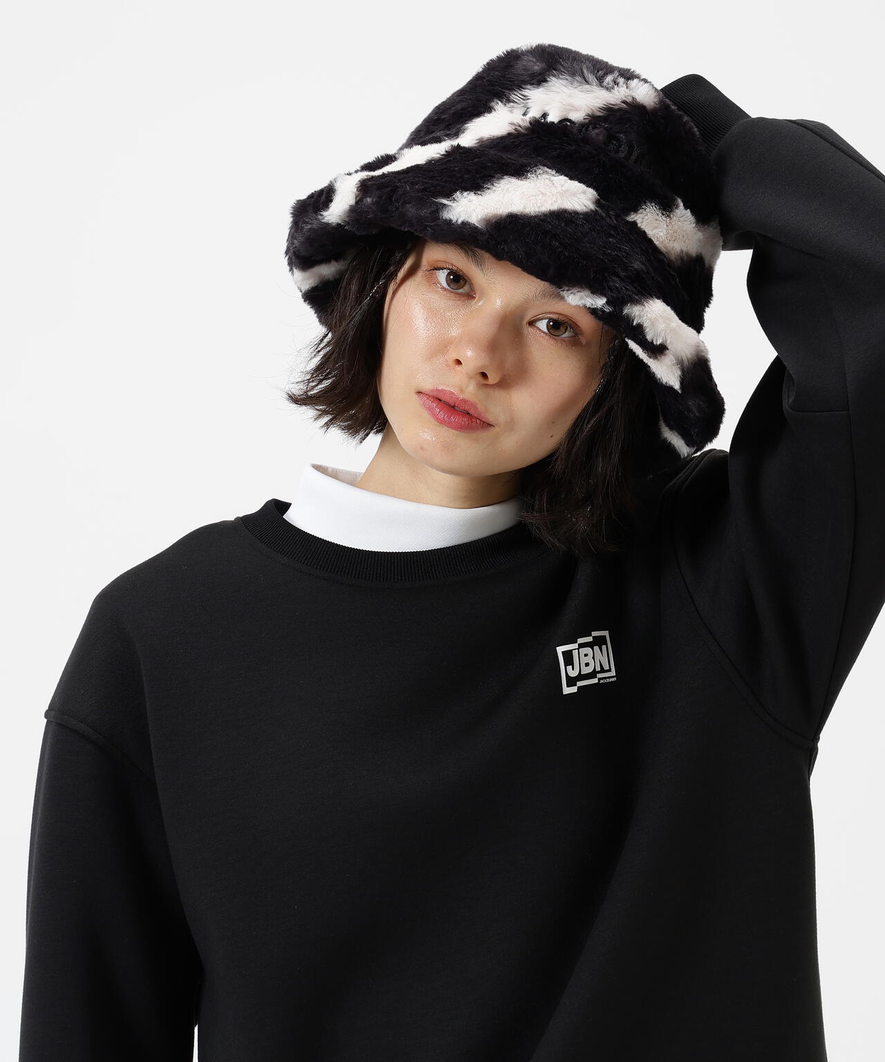 【JBMINT】ファーバケットハット (UNISEX)