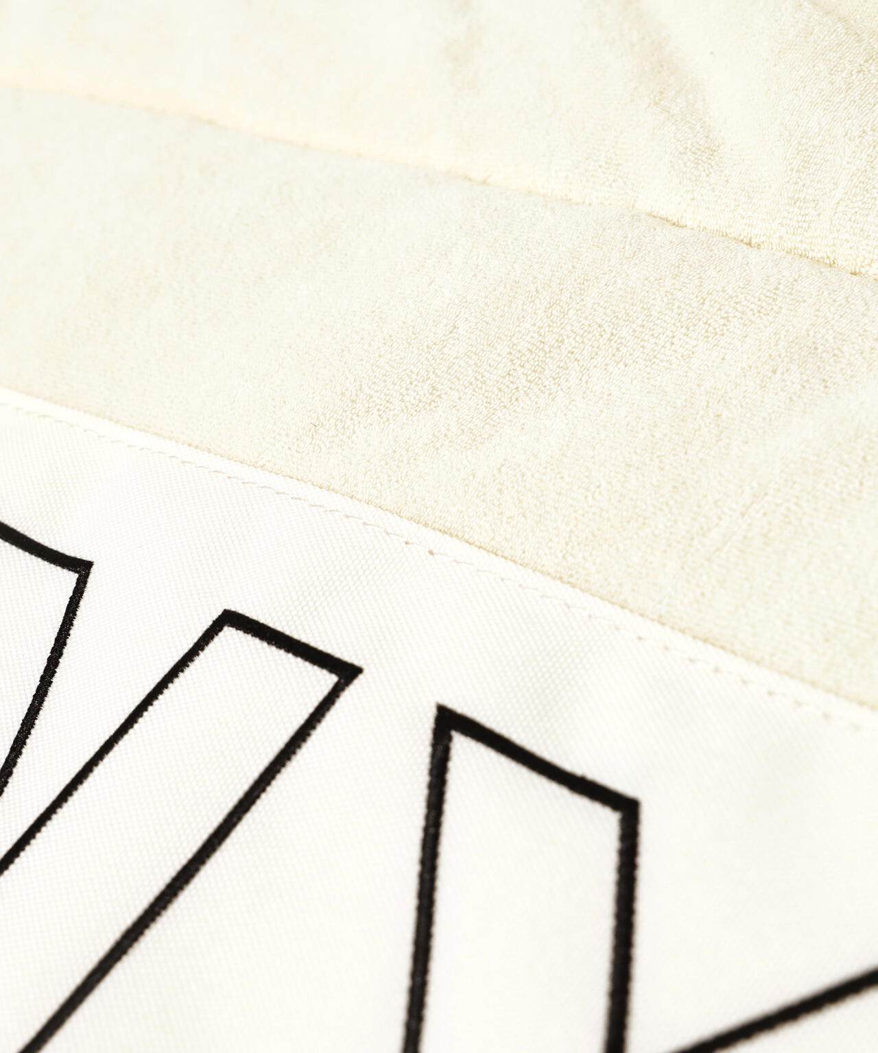 8d8d5e74-ece6-51be-bde1-7eca5dd6ad7d_Image