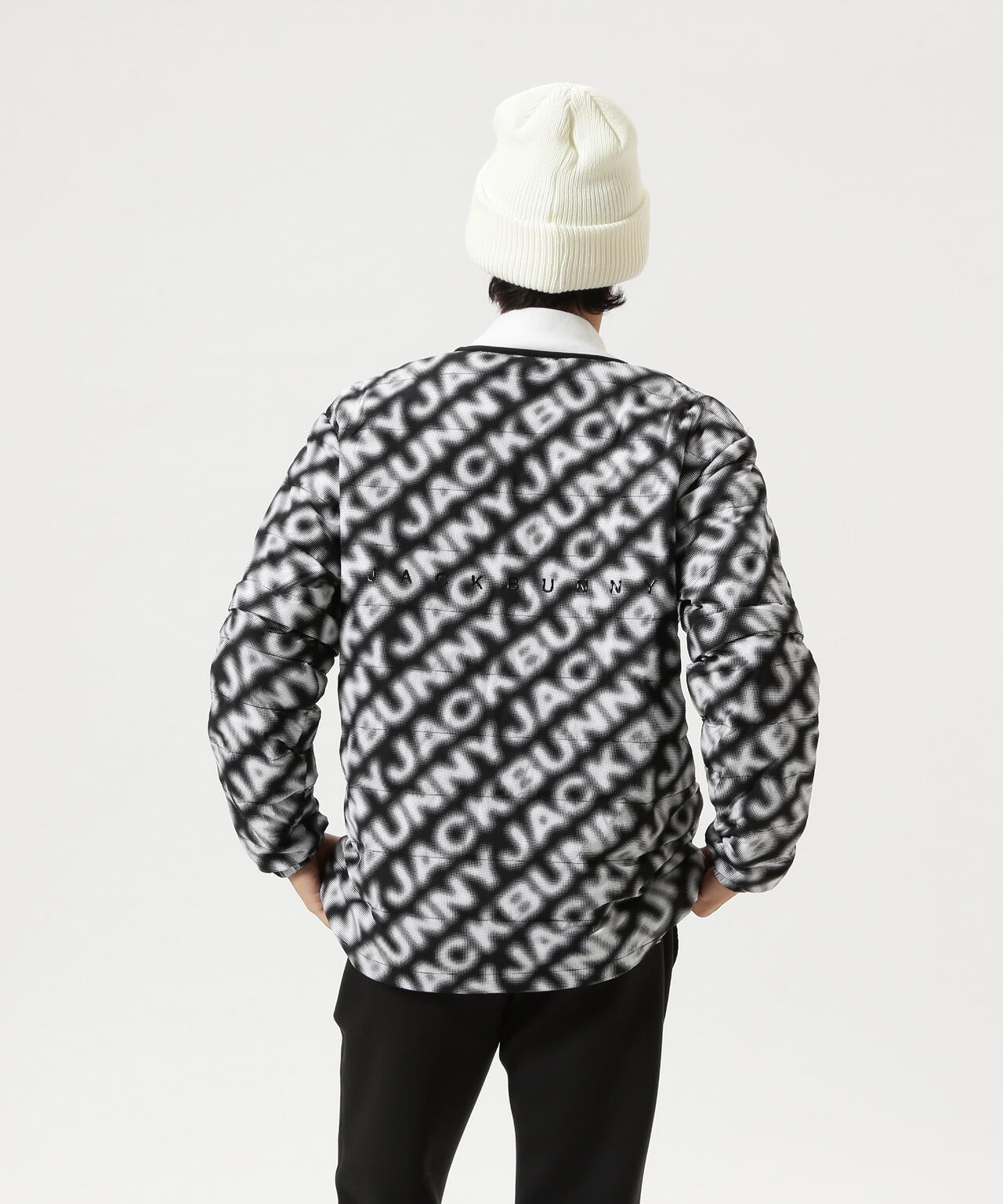 ストレッチタフタ中綿スニードジャック